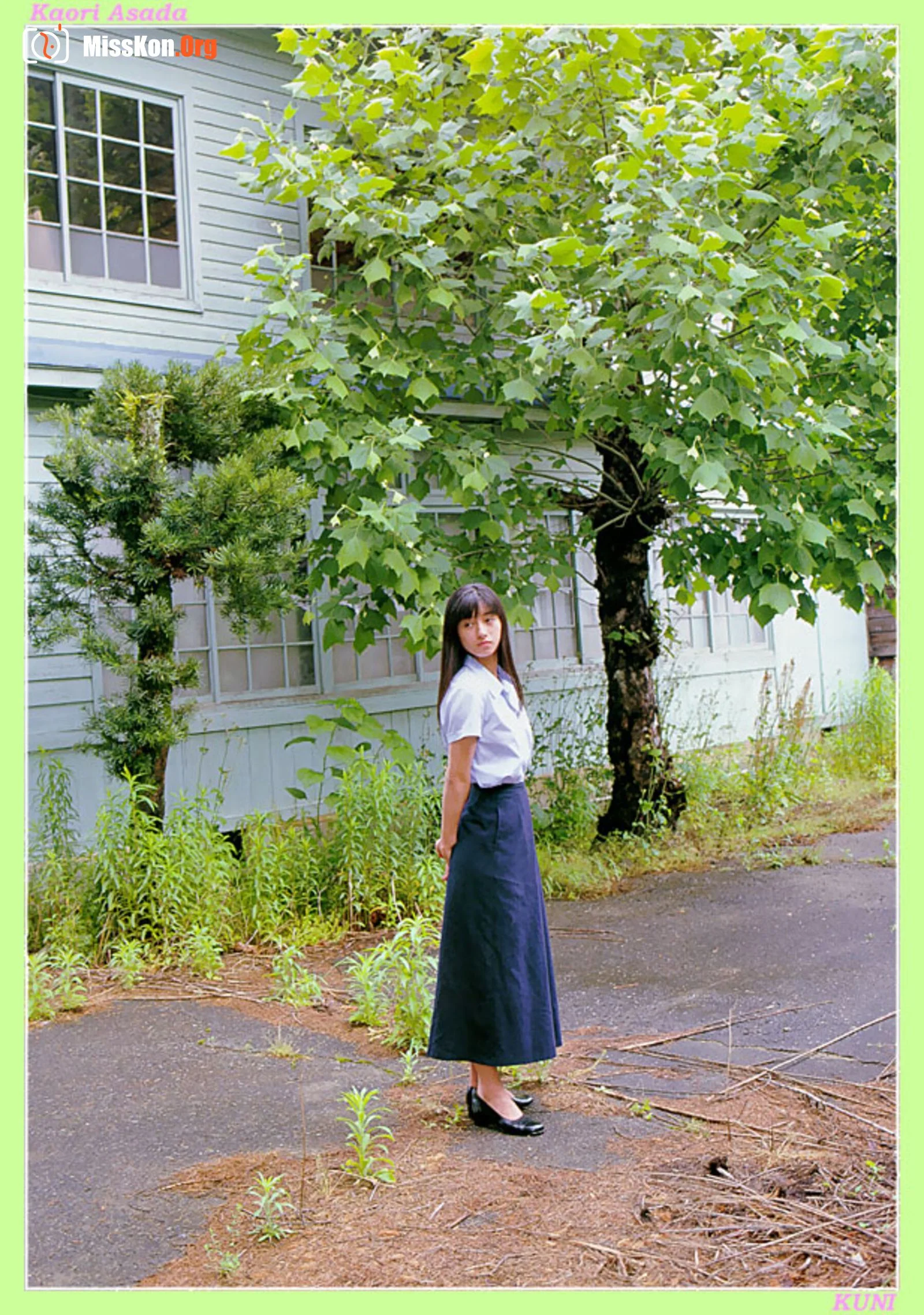 Kaori Asada - Photo 7