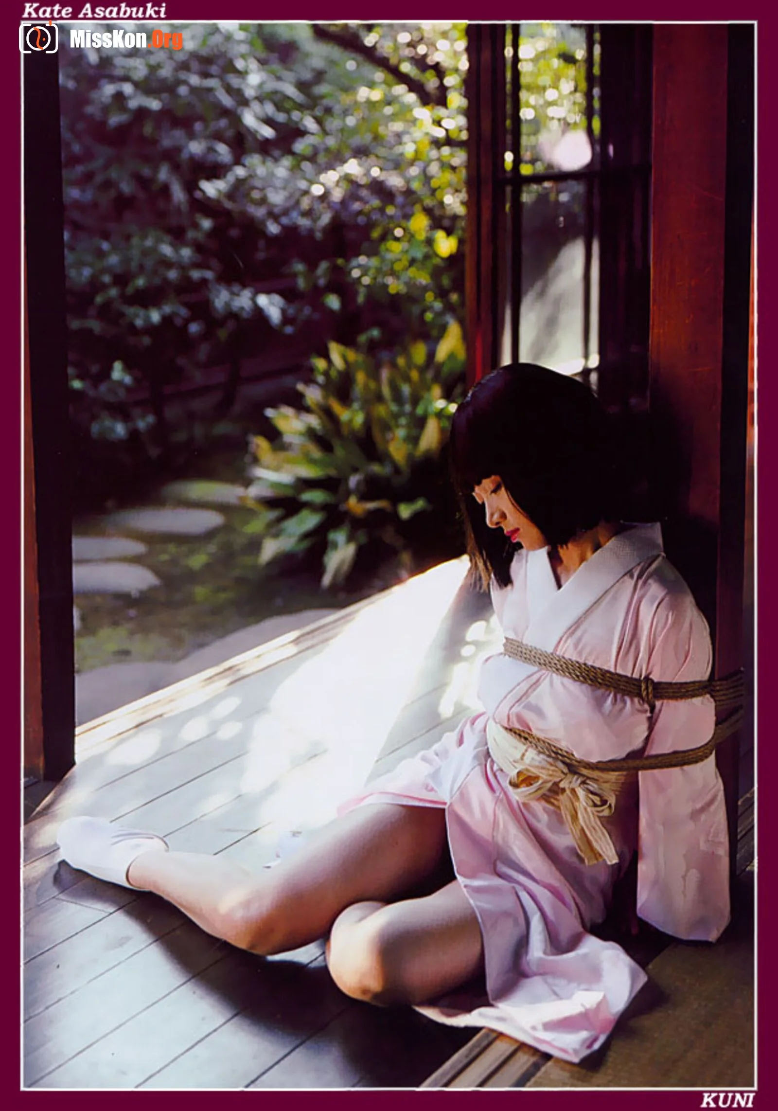 Kate Asabuki - Photo 2