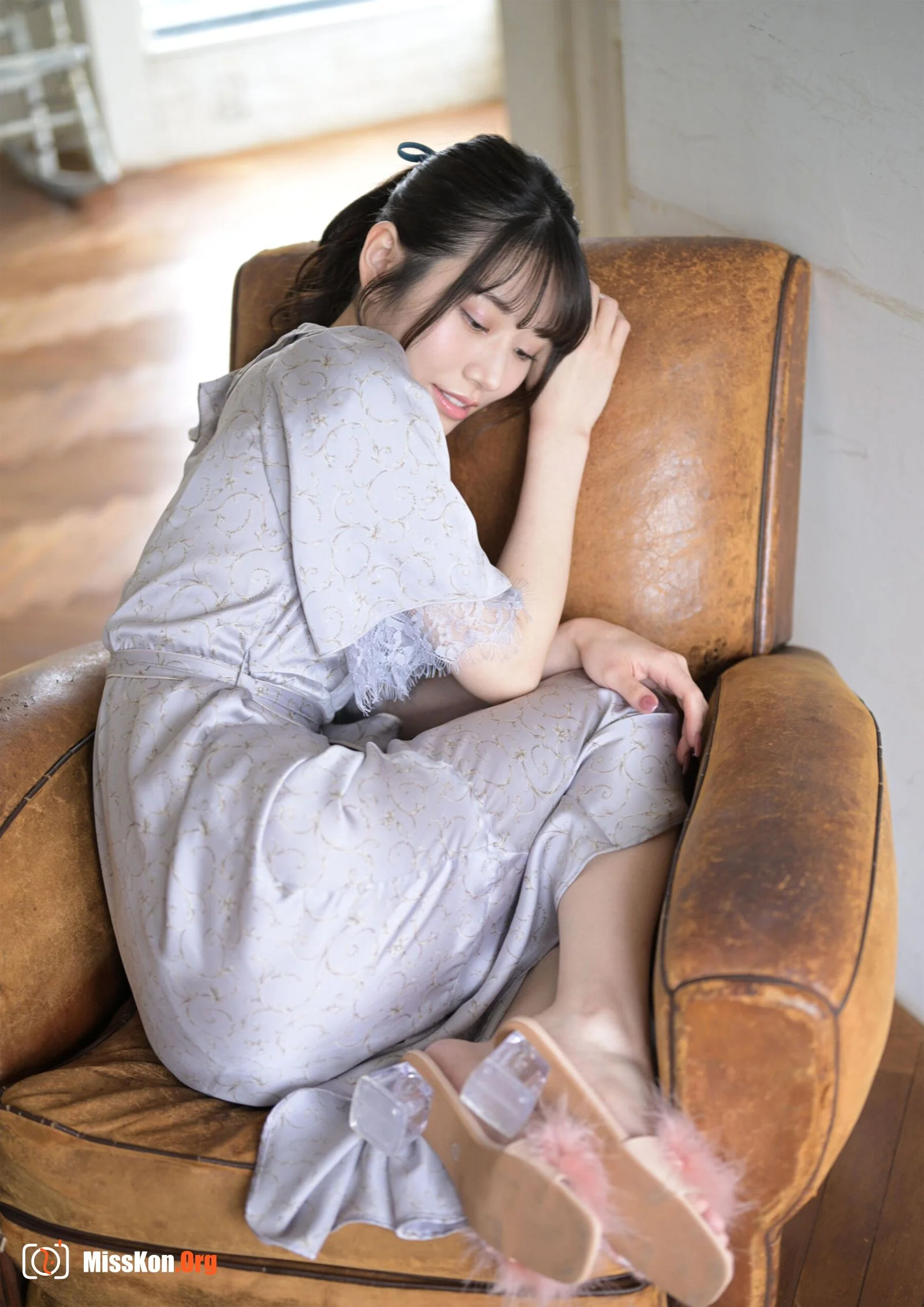 Kawakita Sayaka: Sensual nap - Photo 6