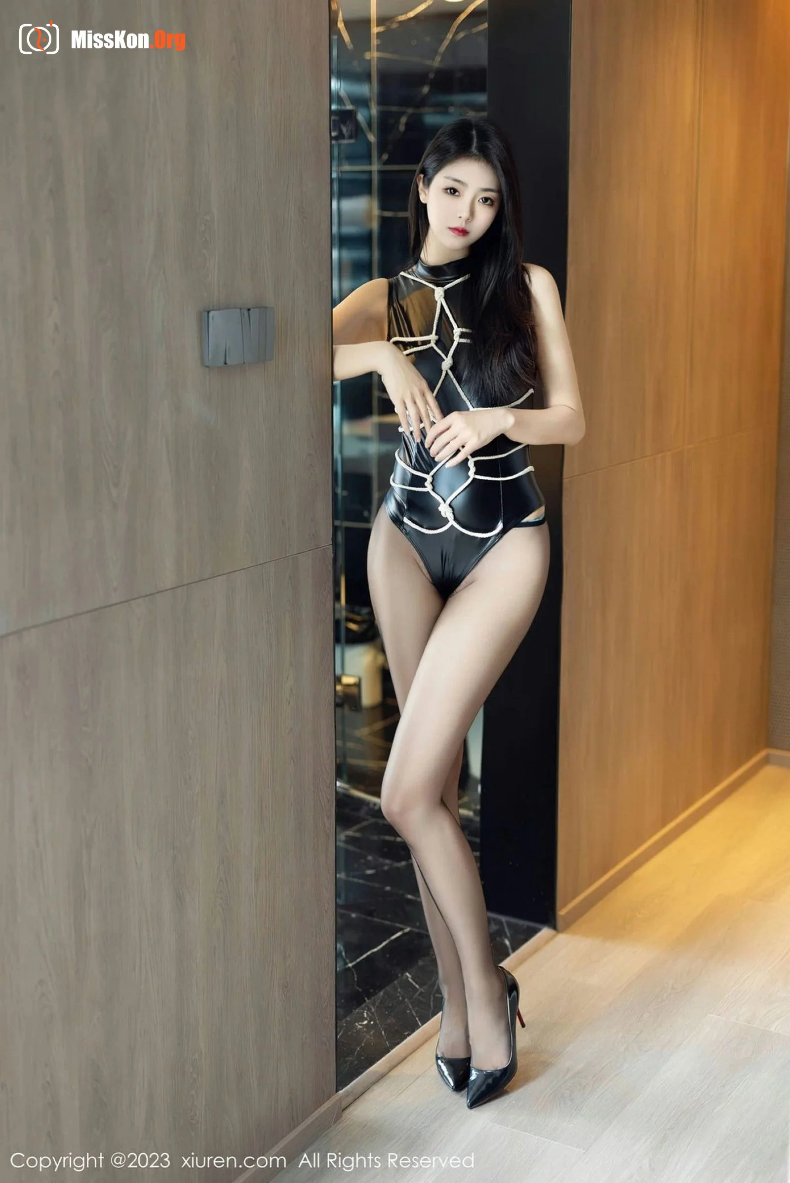 Kele Vicky - Photo 3