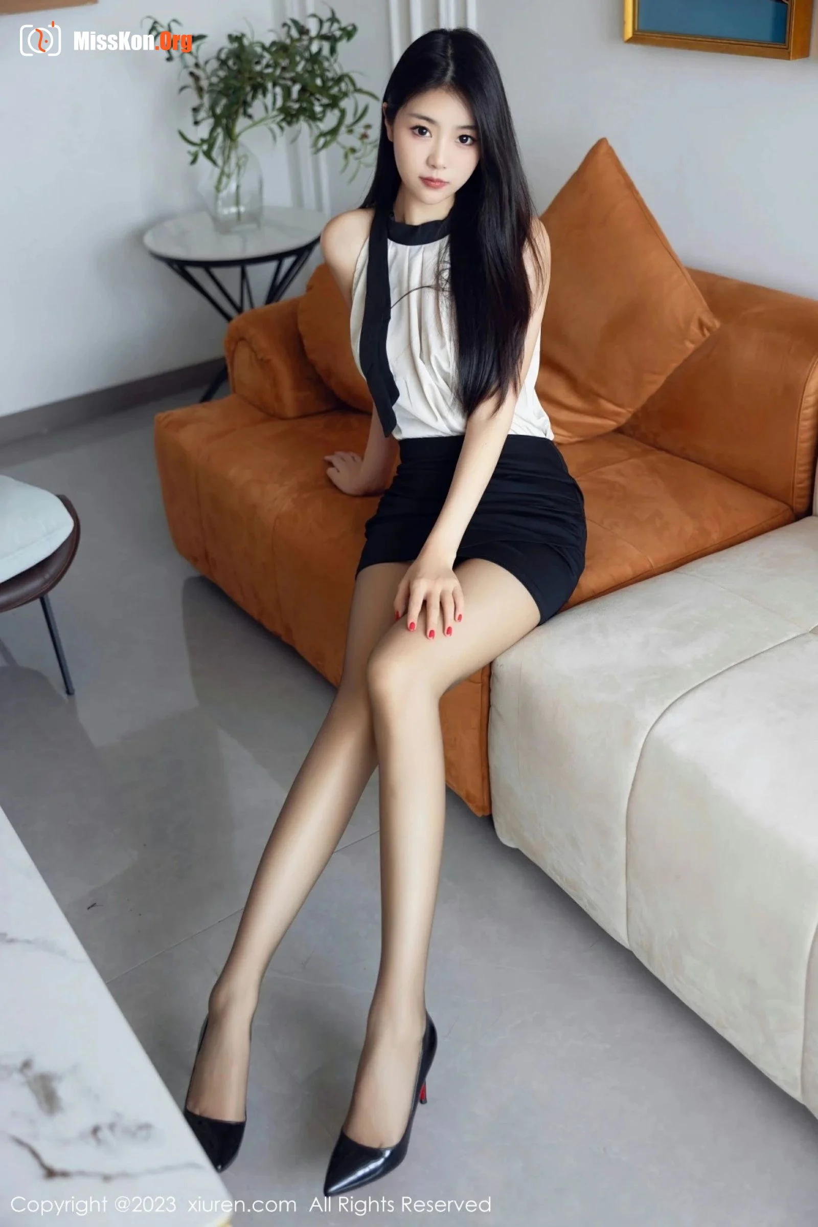Kele Vicky - Photo 9