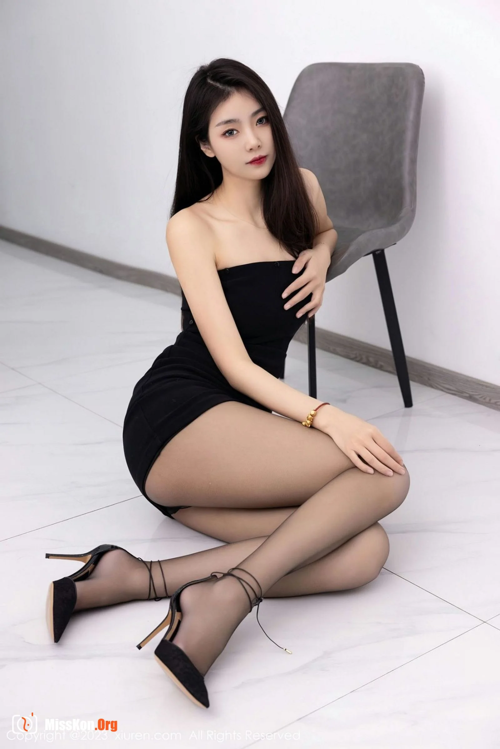 Kele Vicky - Photo 35