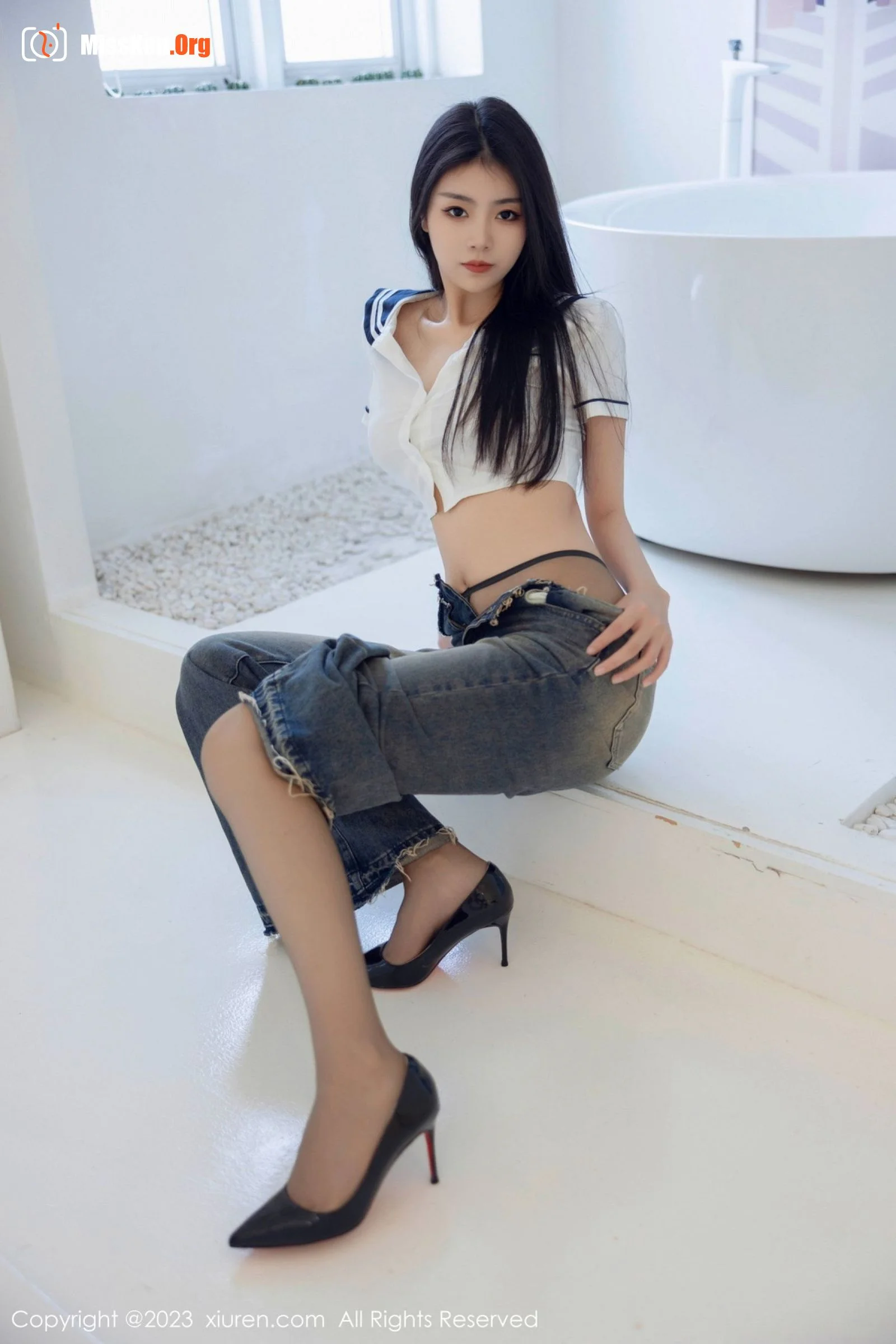 Kele Vicky - Photo 10