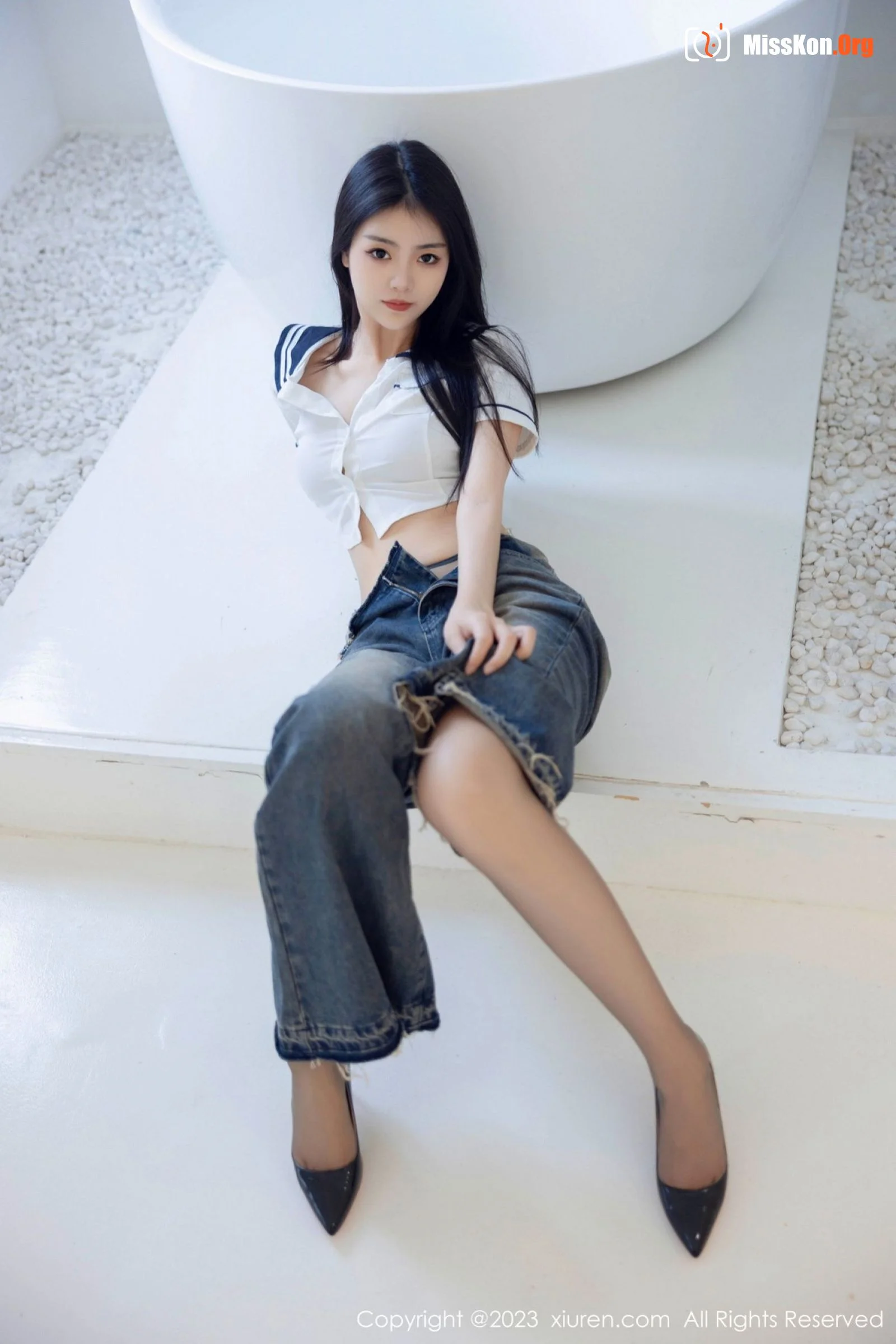 Kele Vicky - Photo 9