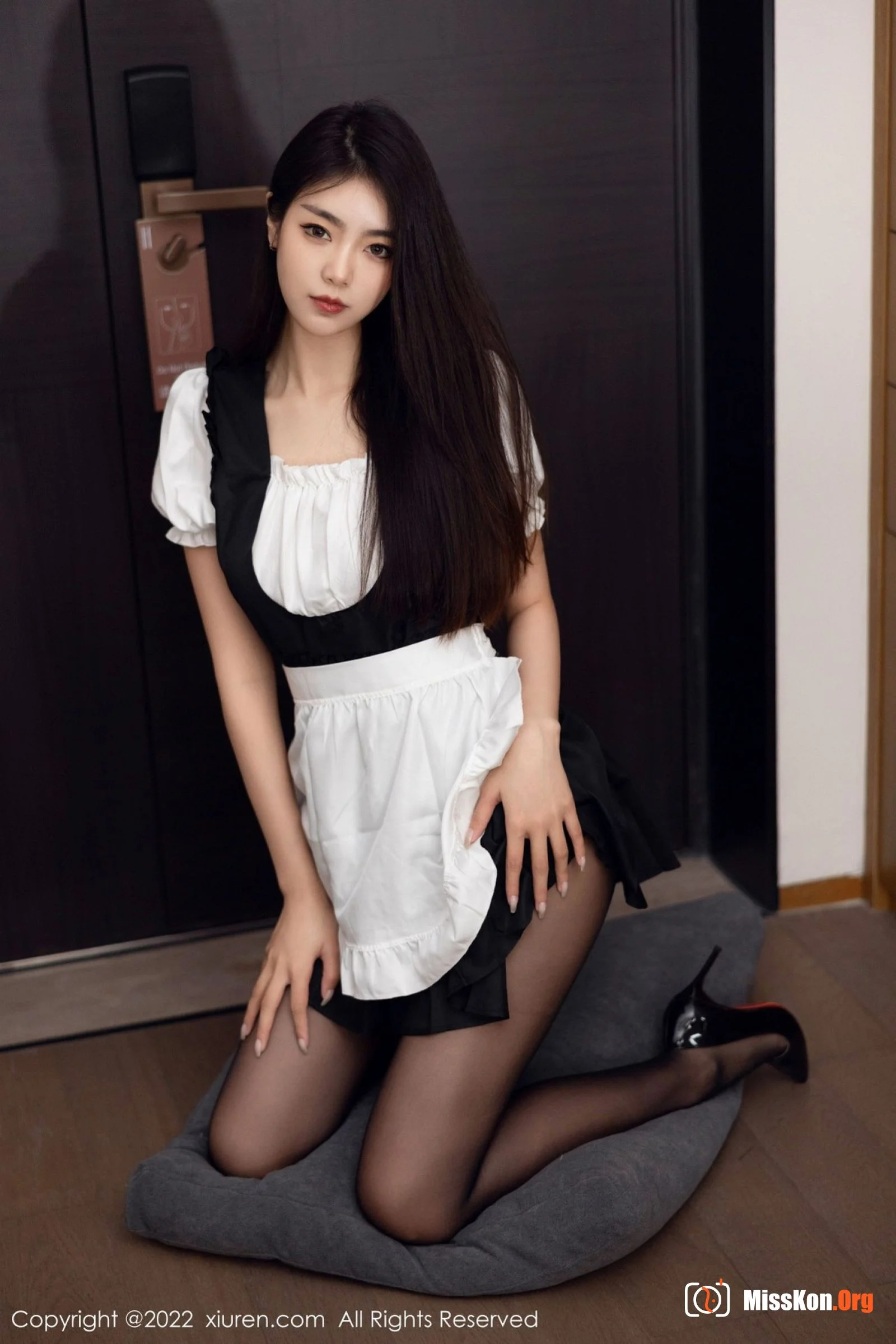 Kele Vicky - Photo 2