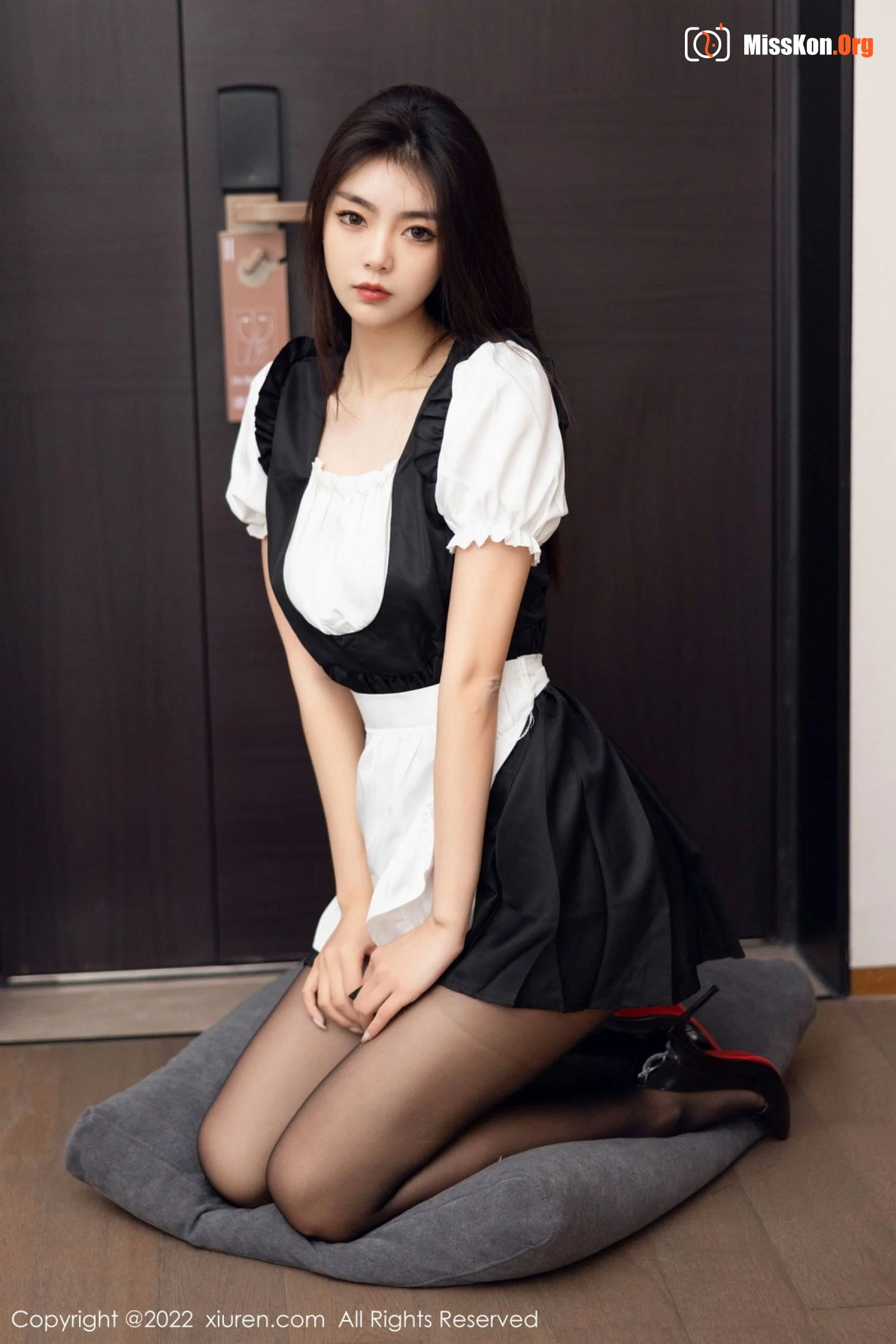 Kele Vicky - Photo 3