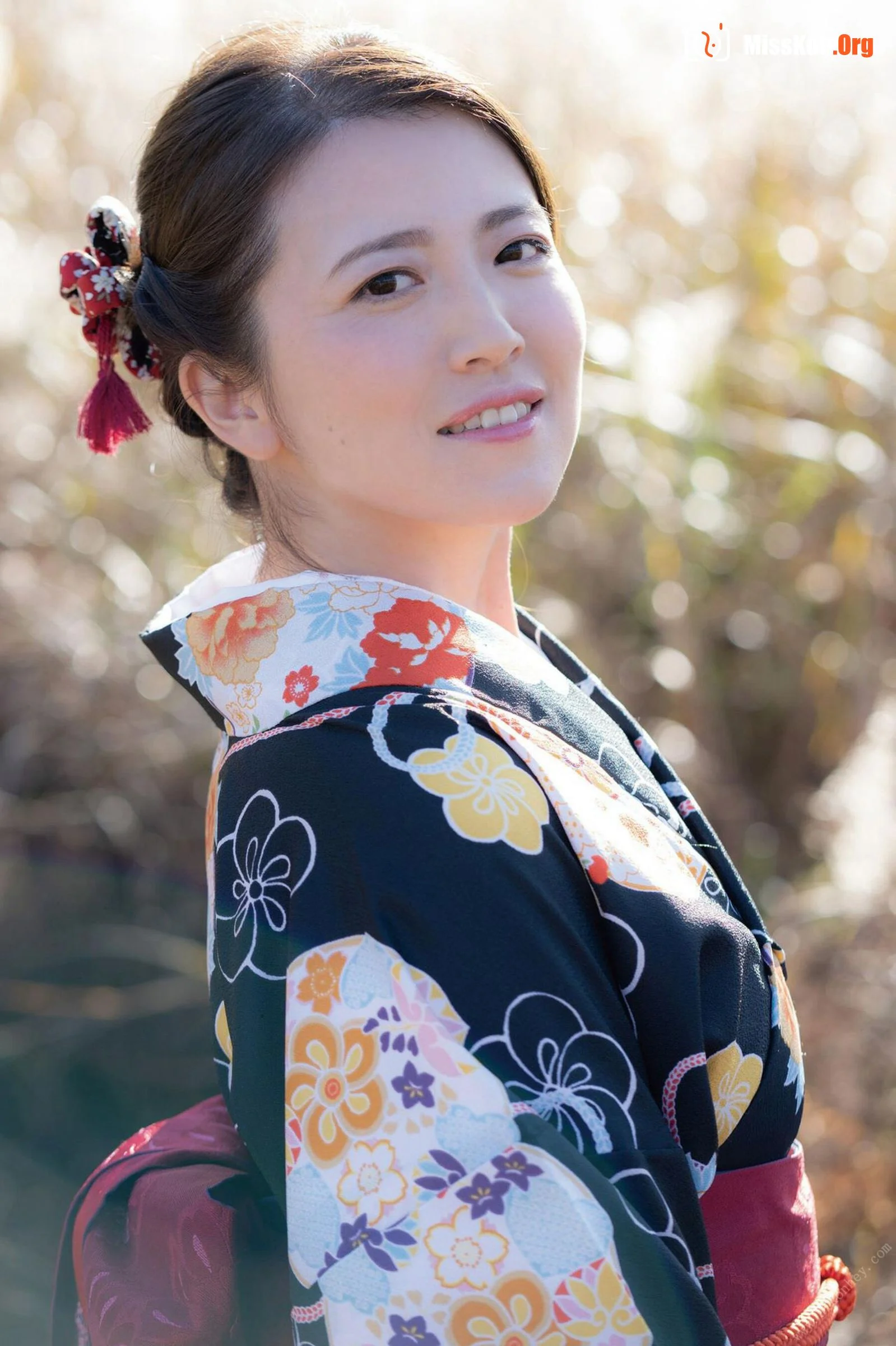 Kinoshita Rinko: Spring, Summer, Autumn, Winter "Late Autumn" - Photo 4