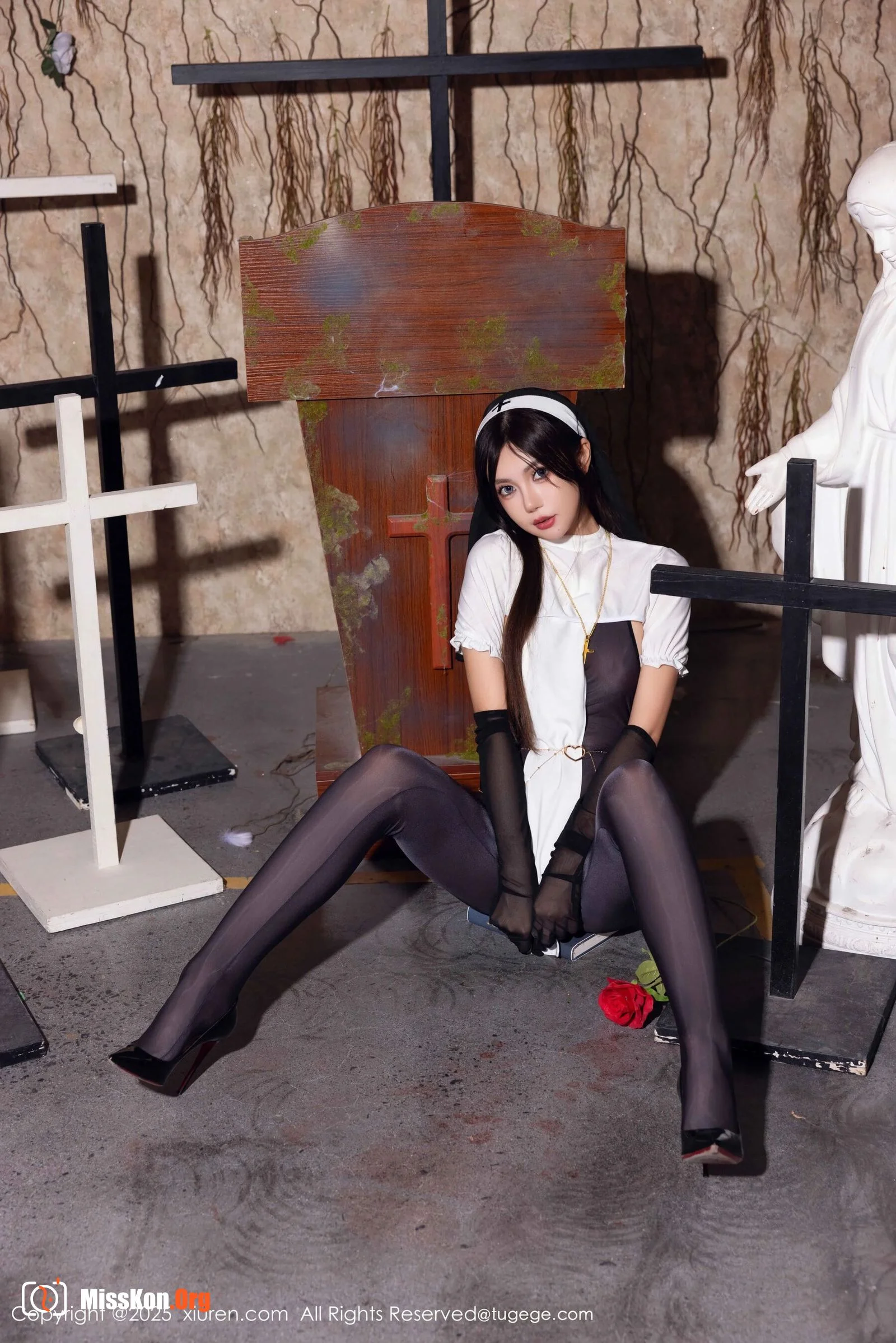 Kirika - Photo 36