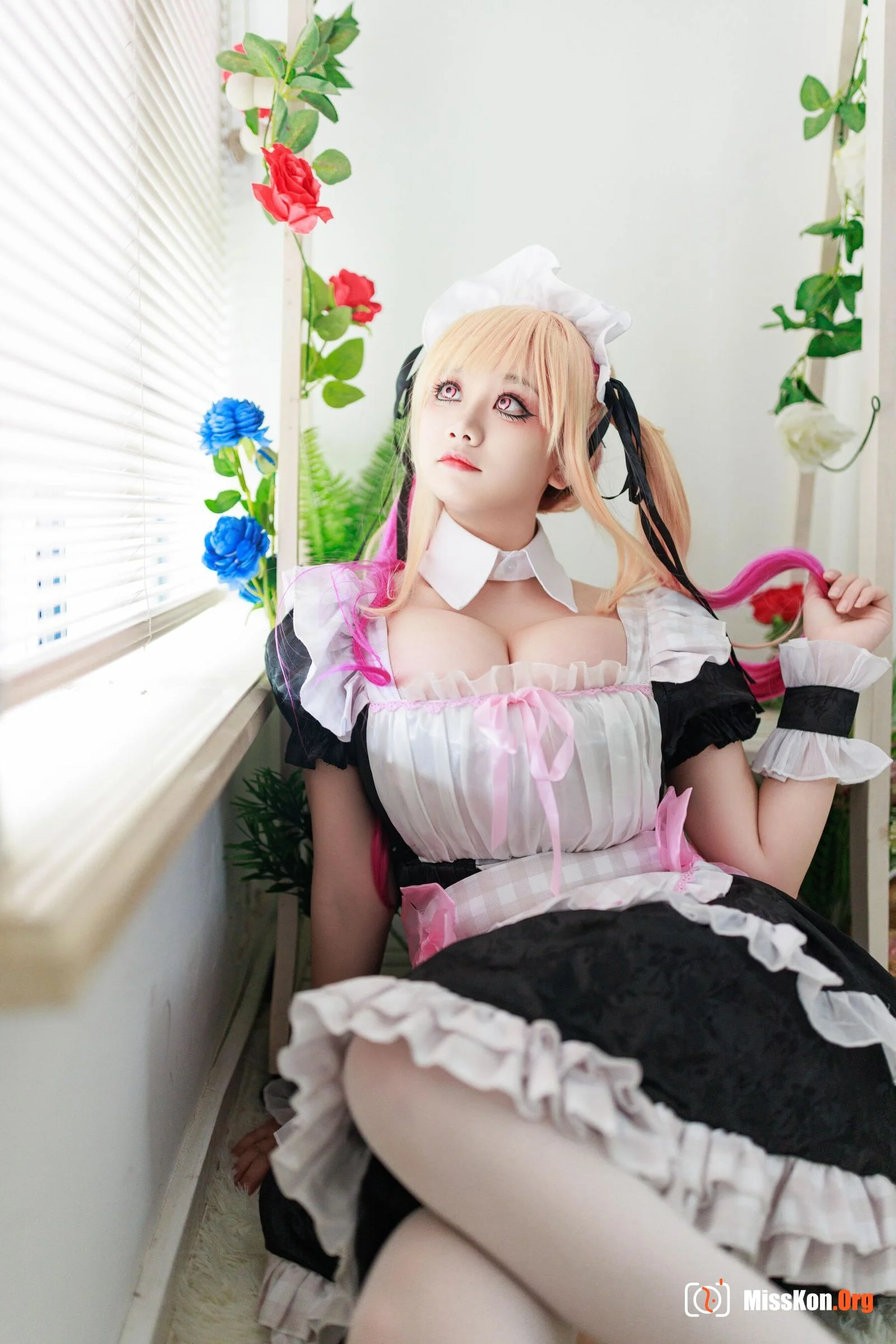 Kitagawa Kaimu: The Lewd Service of a Big-Breasted Maid - Photo 13