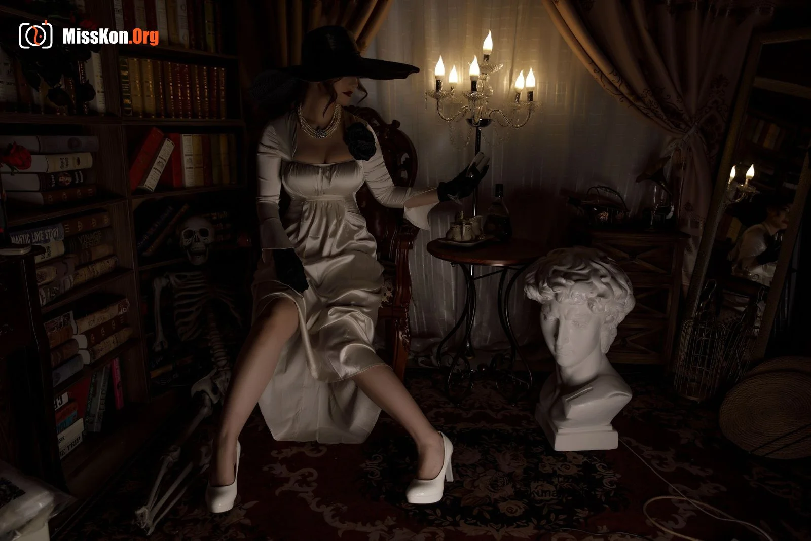 Kitano Meiko: Alcina Dimitrescu - Photo 17