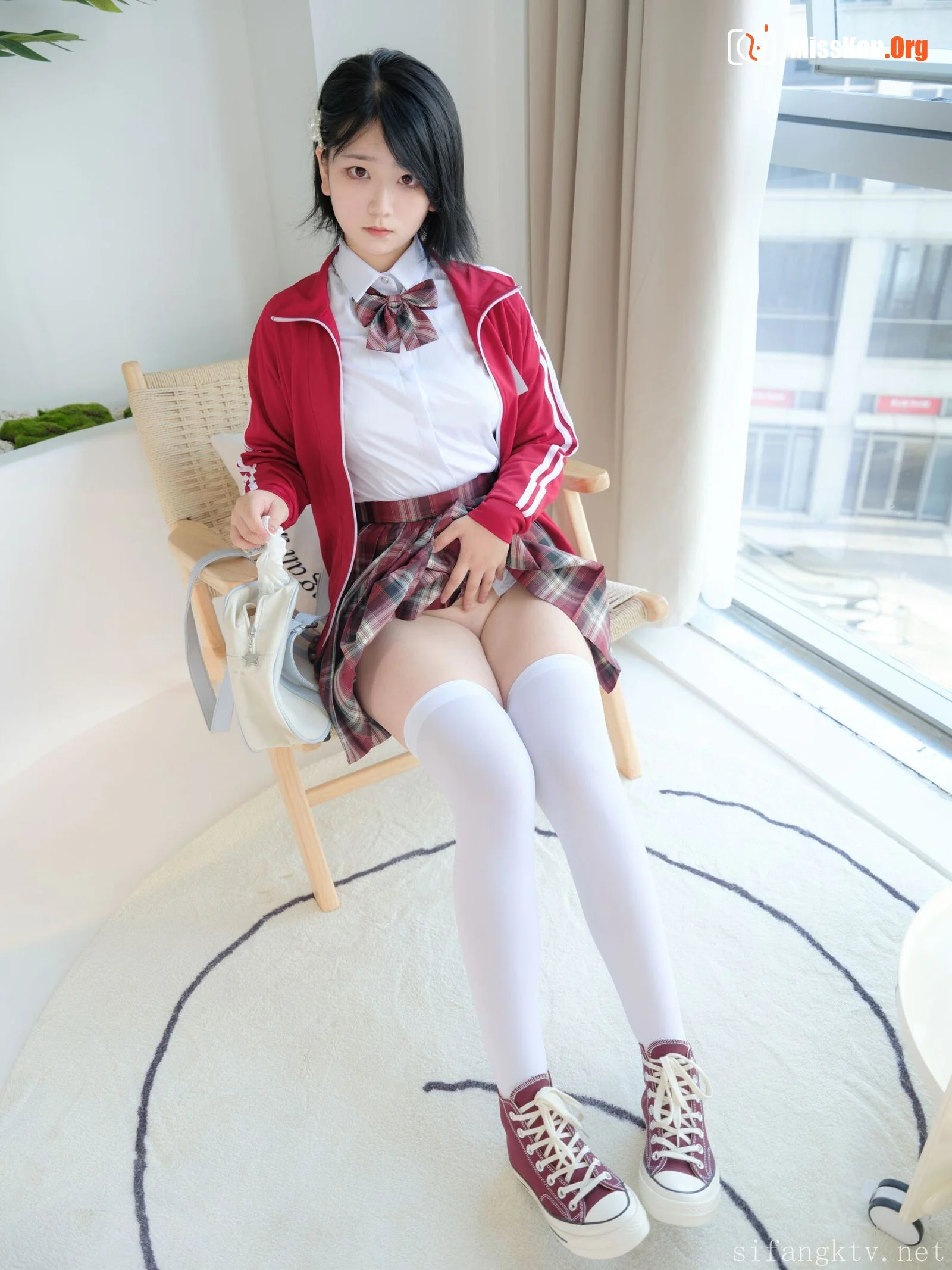 Kobashi: JK uniform - Photo 10