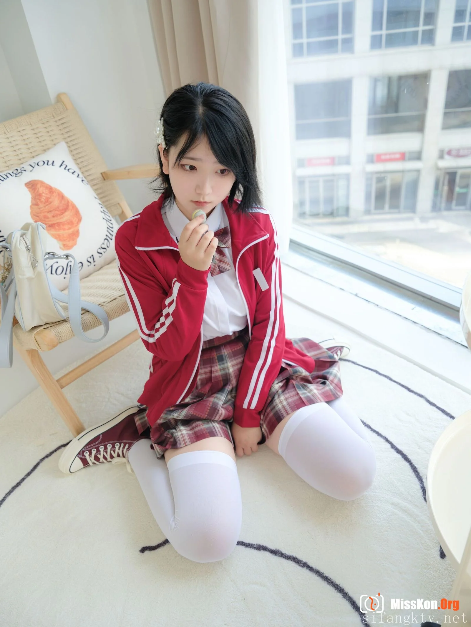 Kobashi: JK uniform - Photo 6