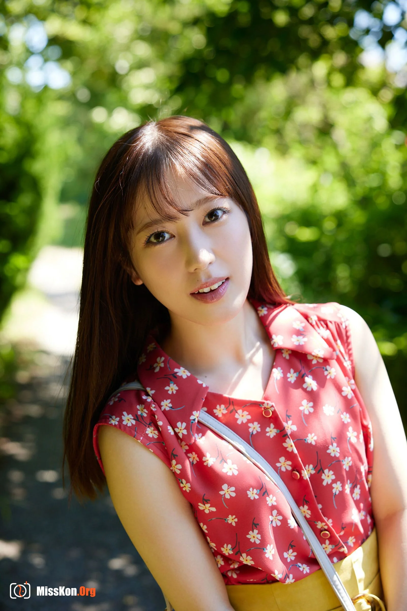Kominato Yotsuba: A trip to the hot springs with Idol - Photo 5