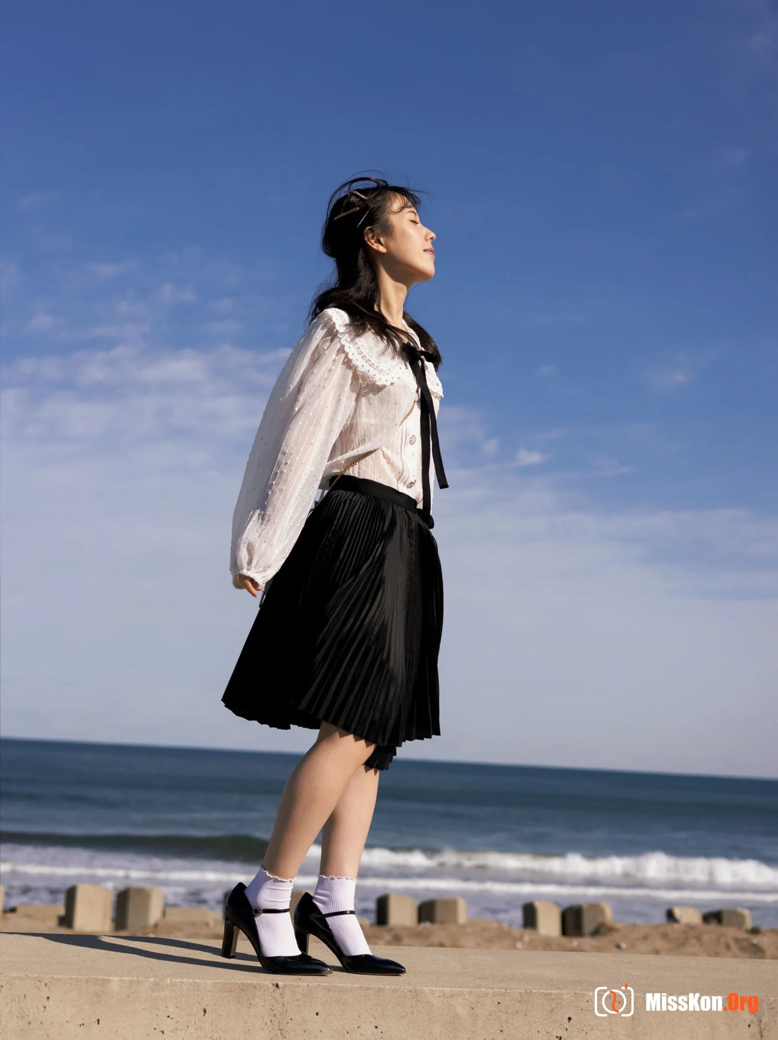Kominato Yotsuba: Bonus for the electronic version only: 2nd Hanaemi - Photo 8