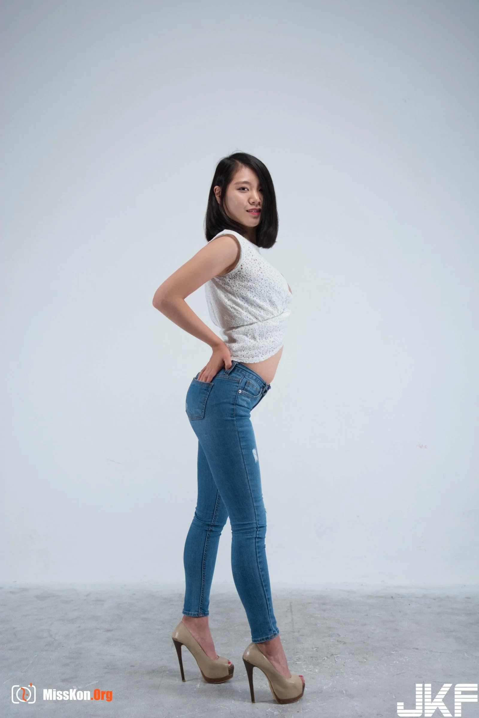 Korean Model Large-Scale Private Shooting Phase 2 VIP Welfare Post - Photo 10