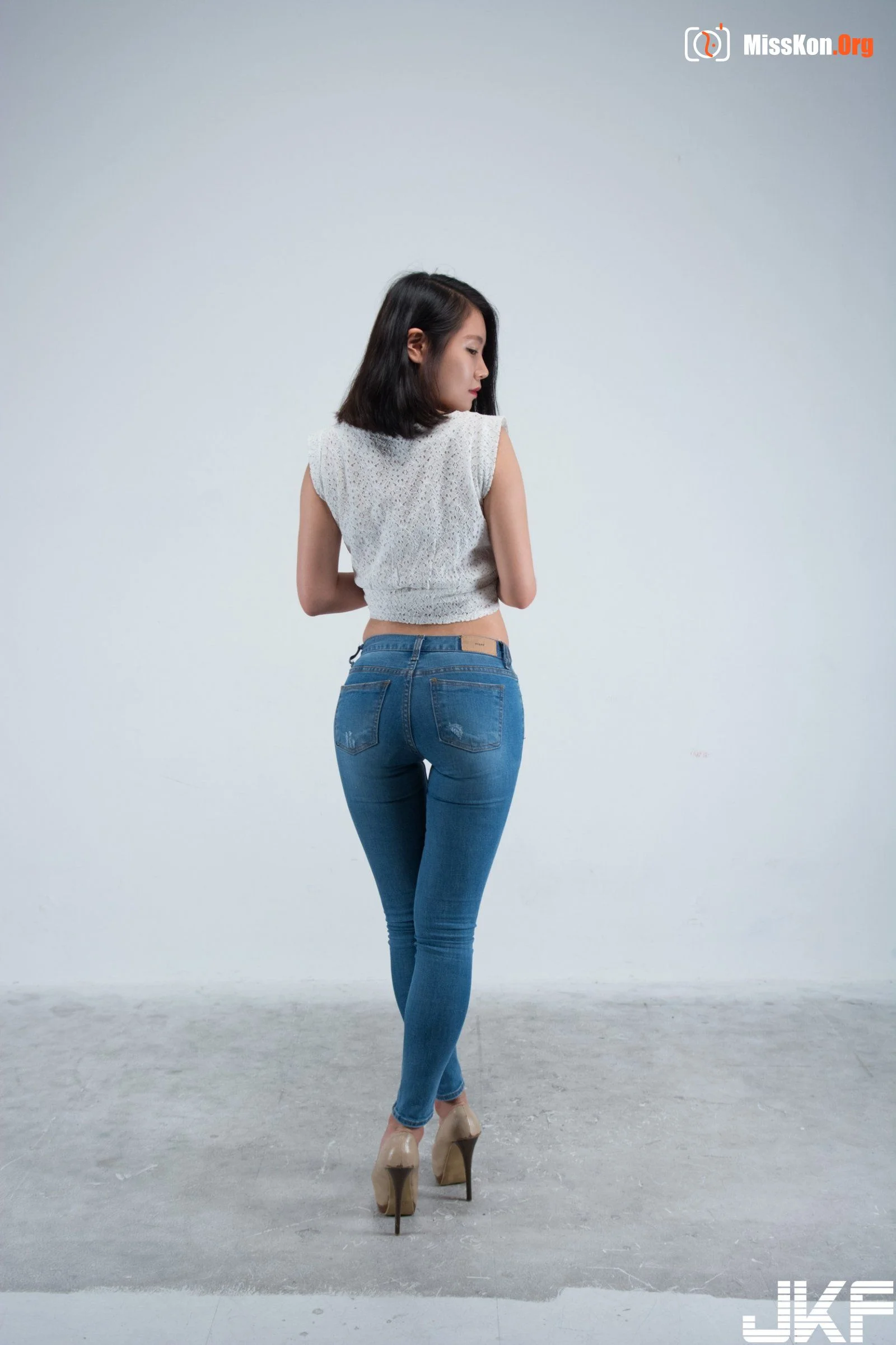 Korean Model Large-Scale Private Shooting Phase 2 VIP Welfare Post - Photo 11