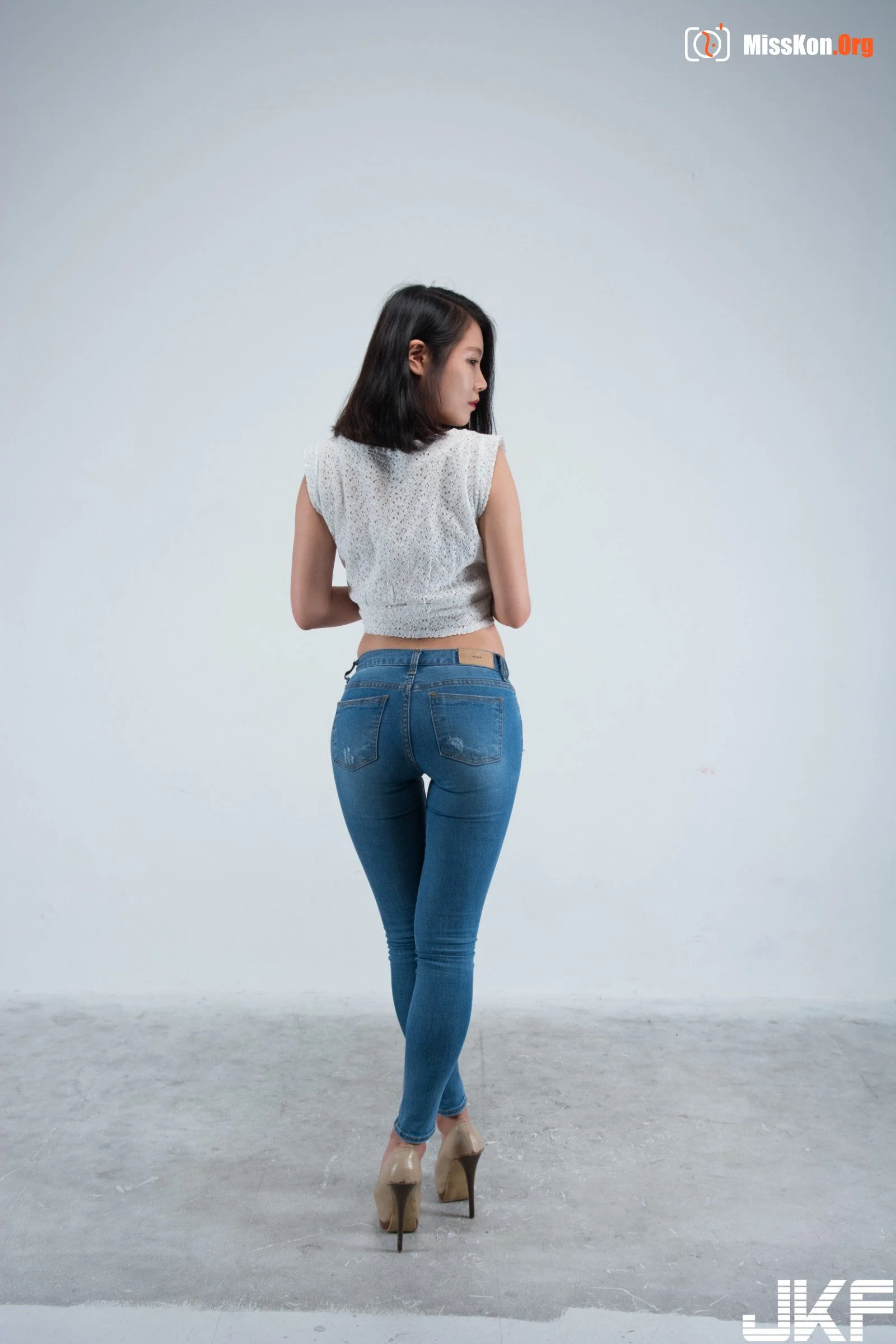 Korean Model Large-Scale Private Shooting Phase 2 VIP Welfare Post - Photo 13