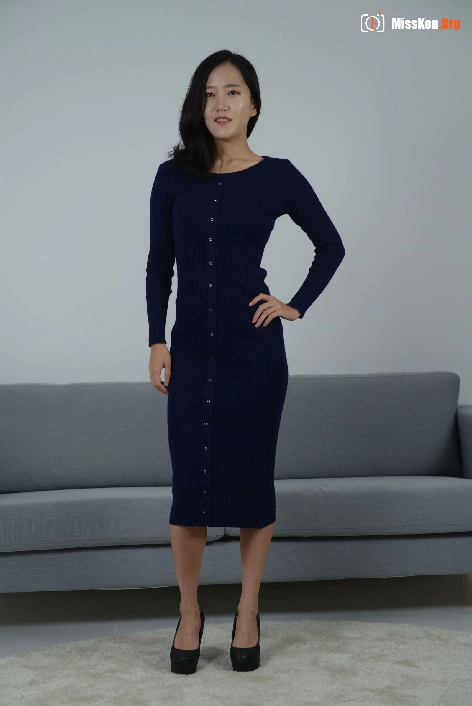 Korean model photo album: Correction - Photo 2