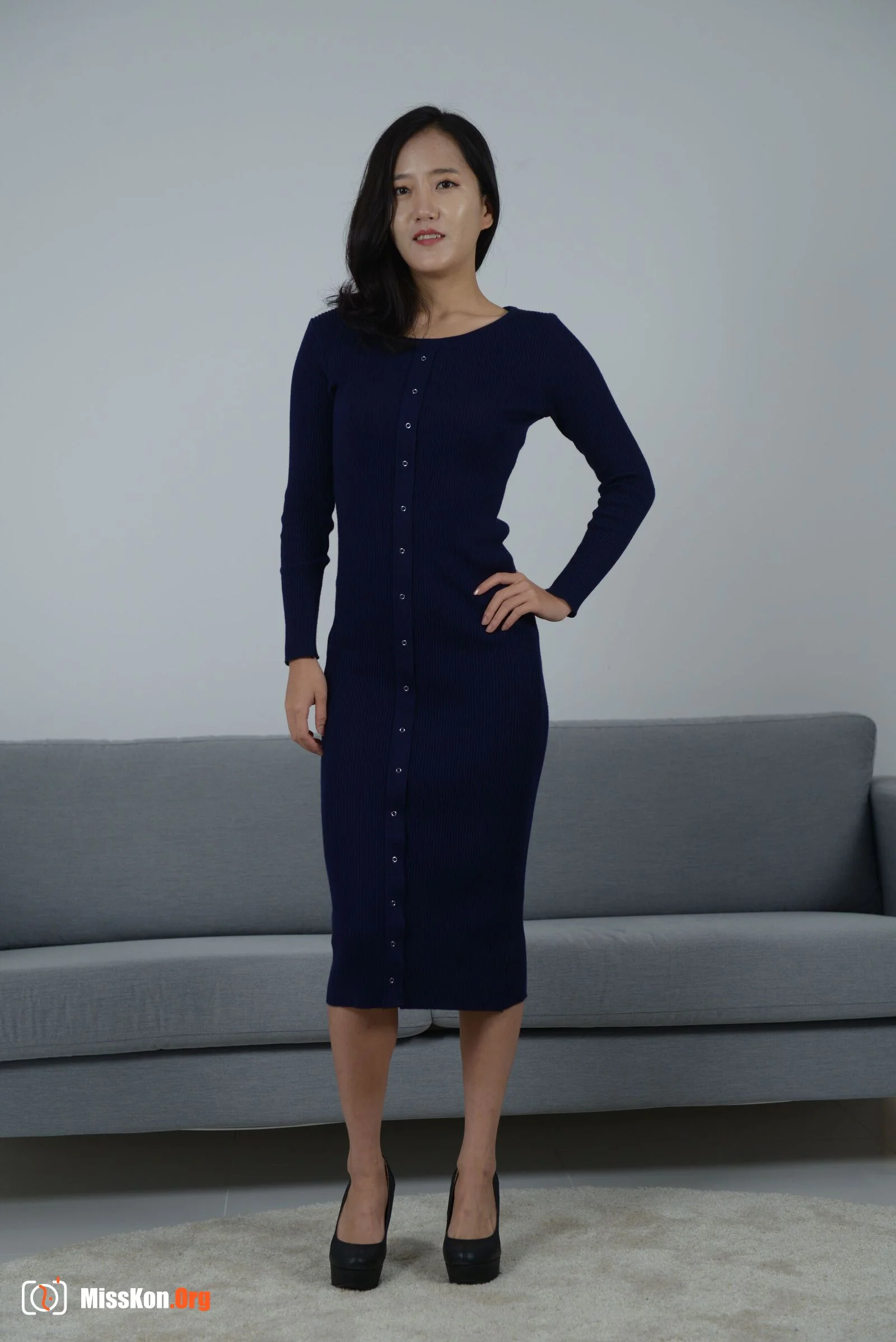 Korean model photo album: Correction - Photo 3