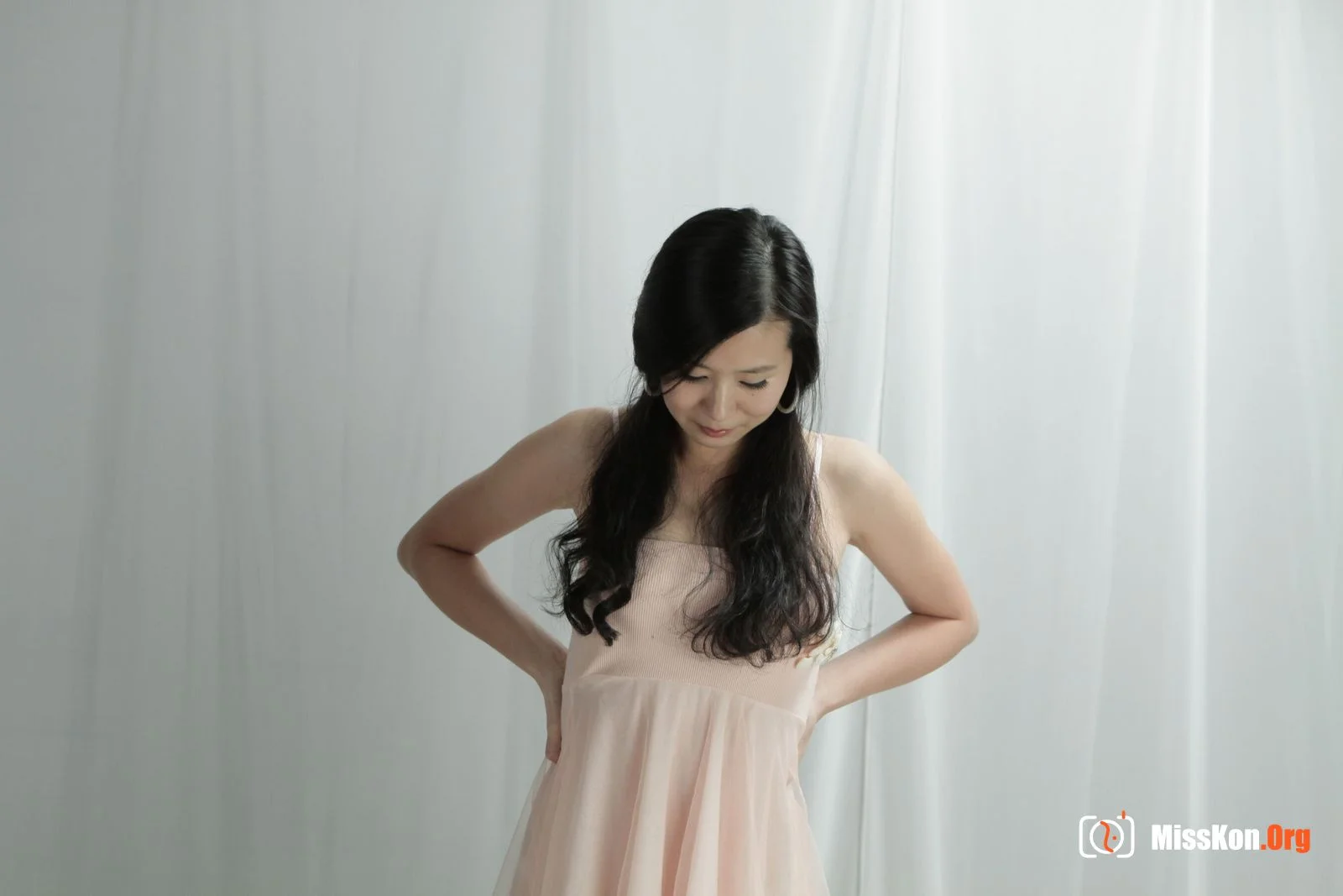 Korean model 세희 (Shihui) large-scale body private photo set (2011-12-16) - Photo 2