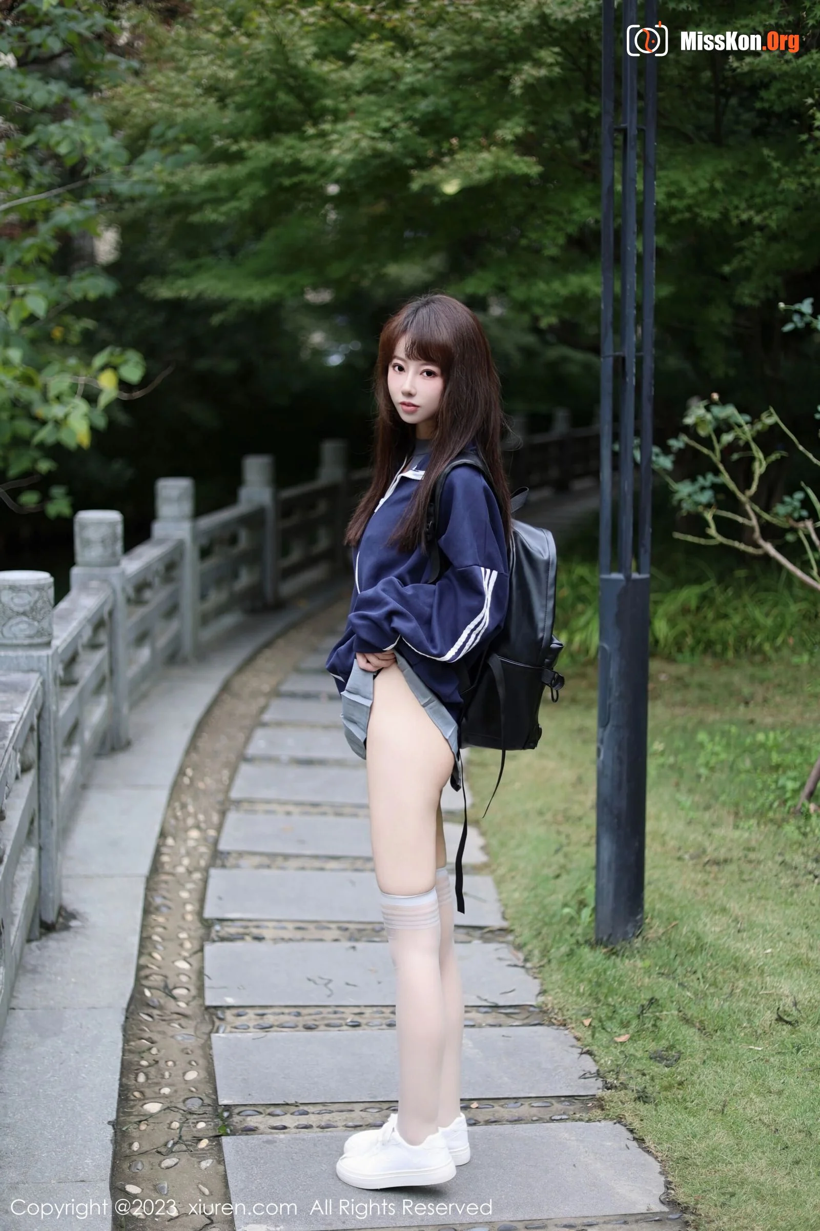 Korean school girl - Photo 13