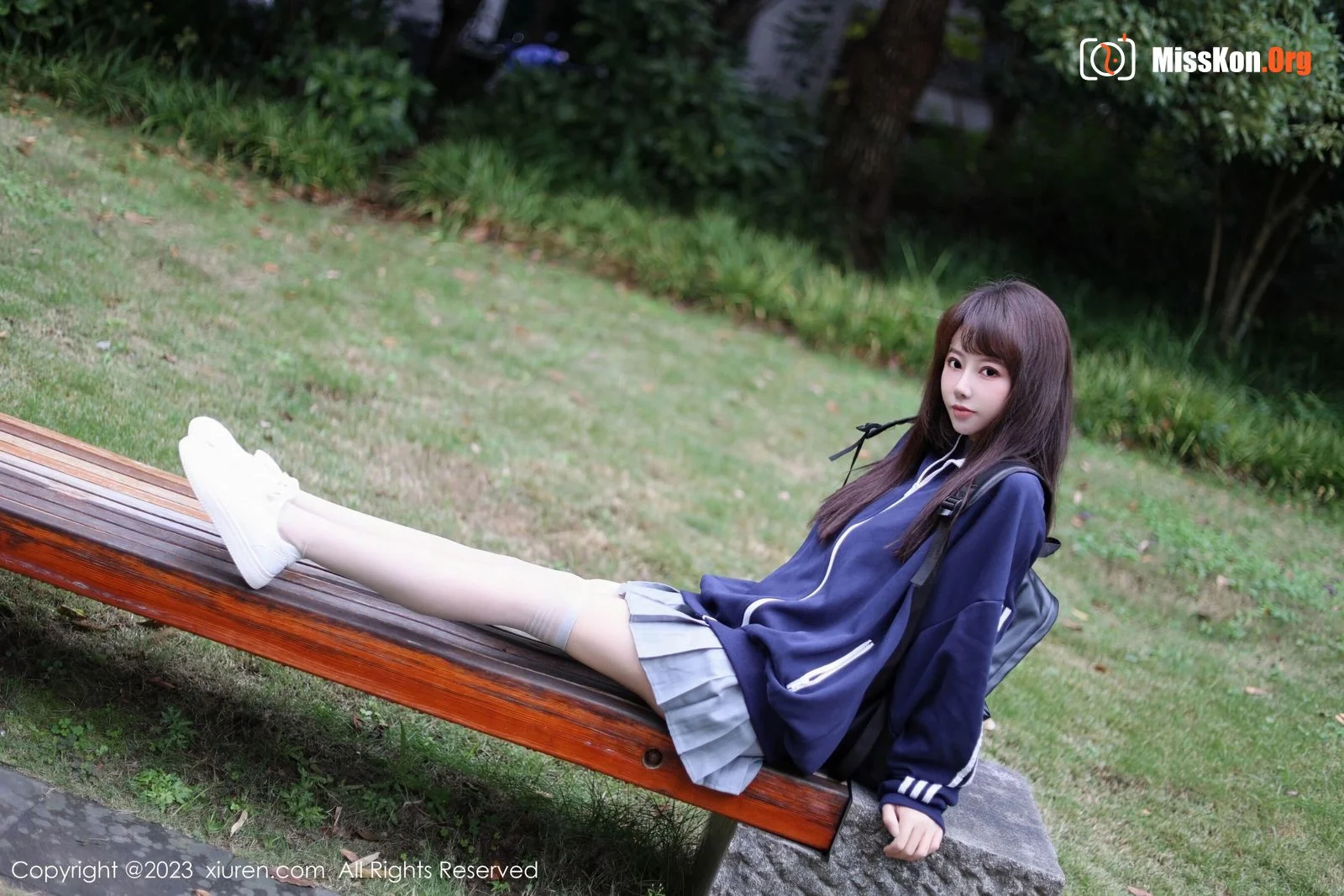 Korean school girl - Photo 7