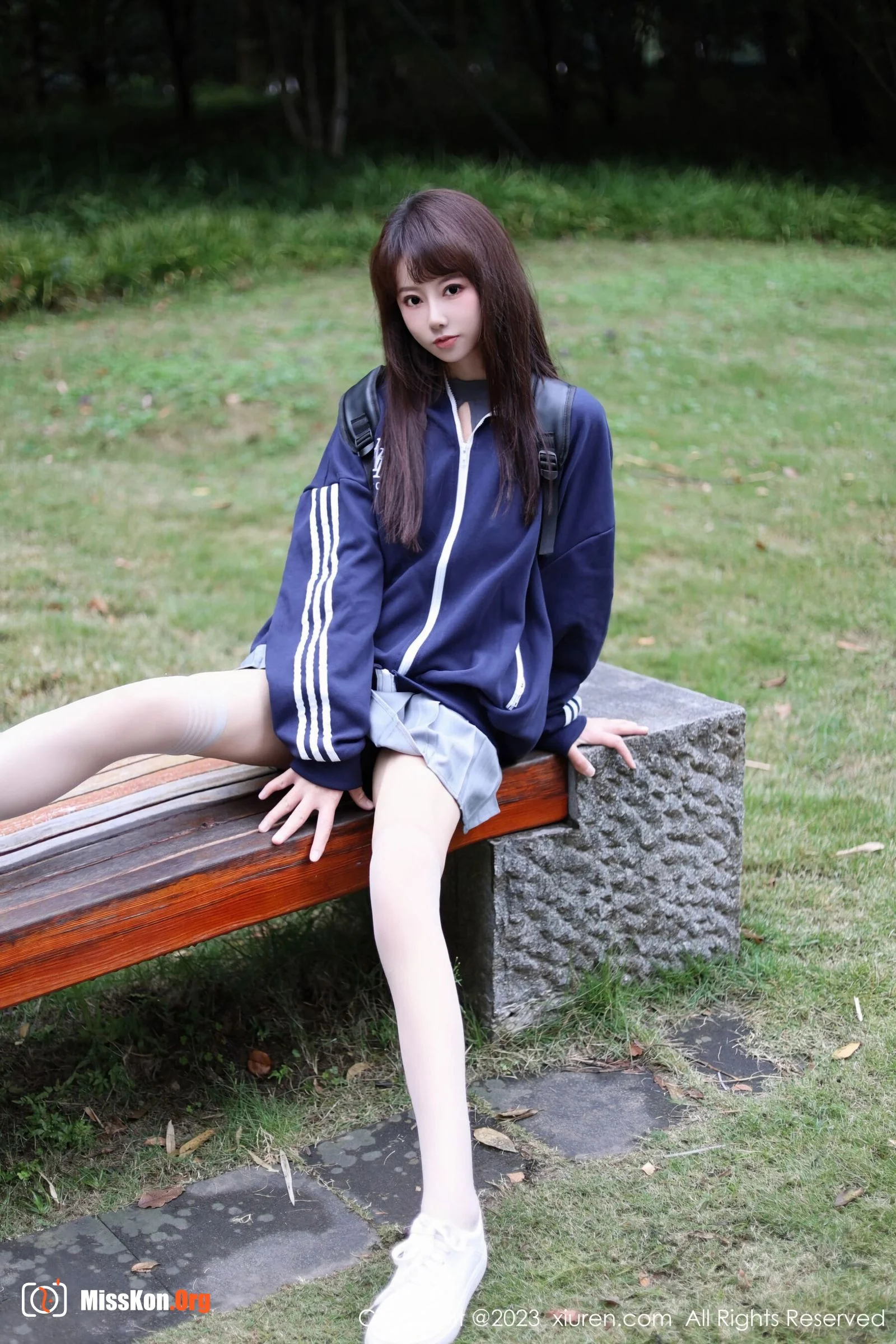 Korean school girl - Photo 8