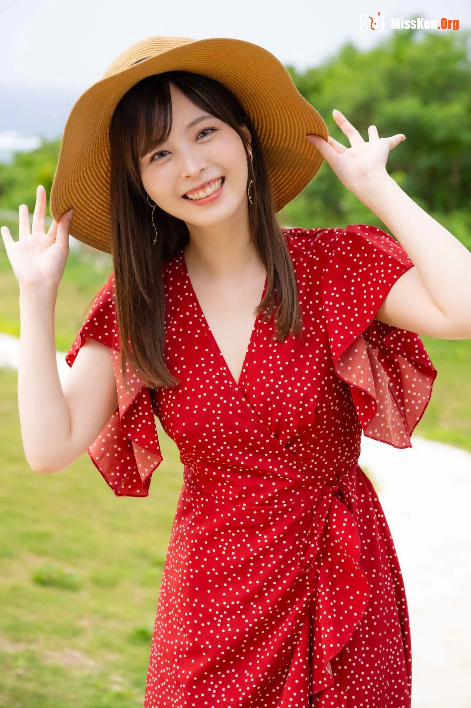 Kuno Hinano: Give me a hug? - Photo 5