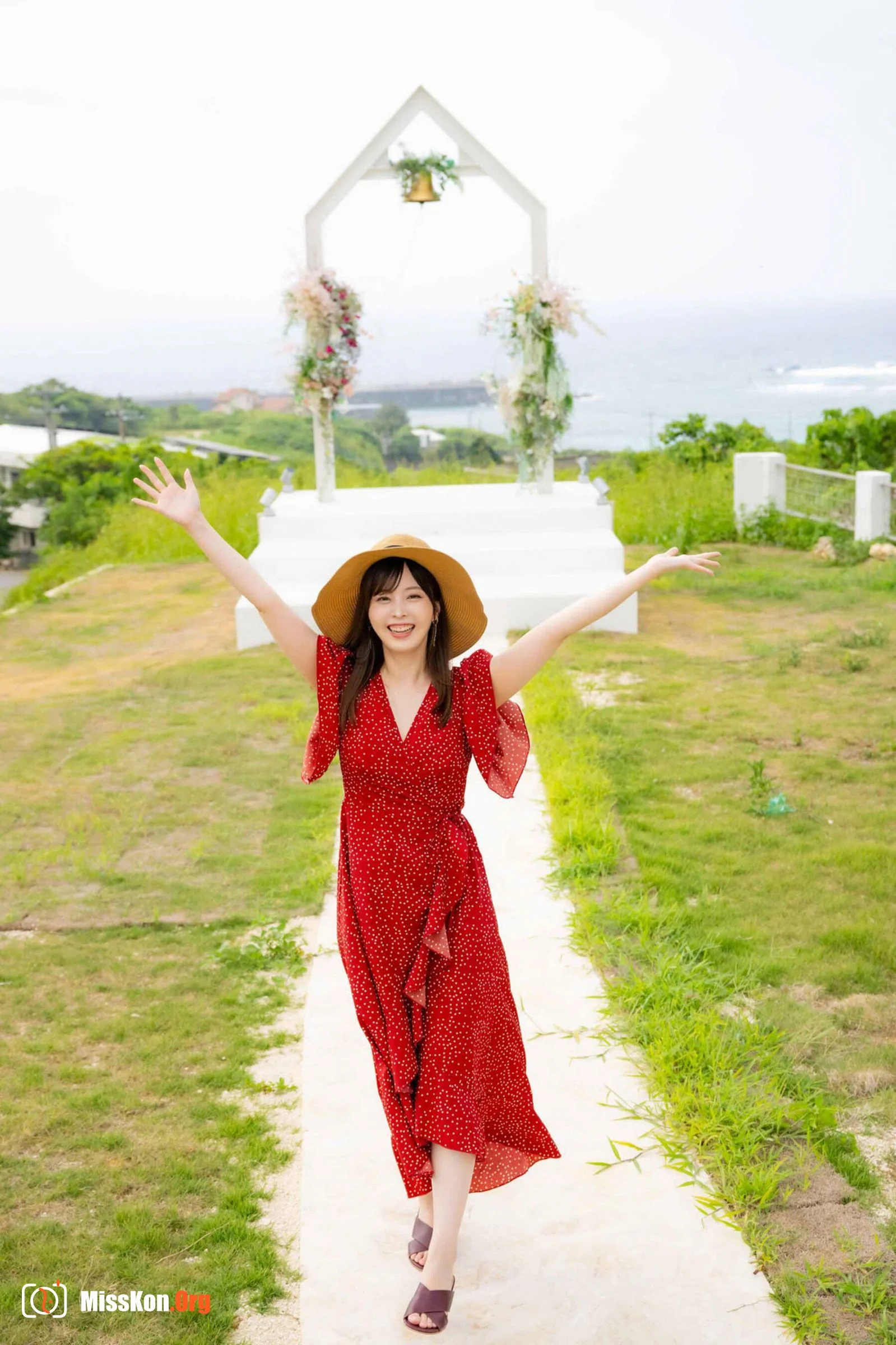 Kuno Hinano: Give me a hug? - Photo 6