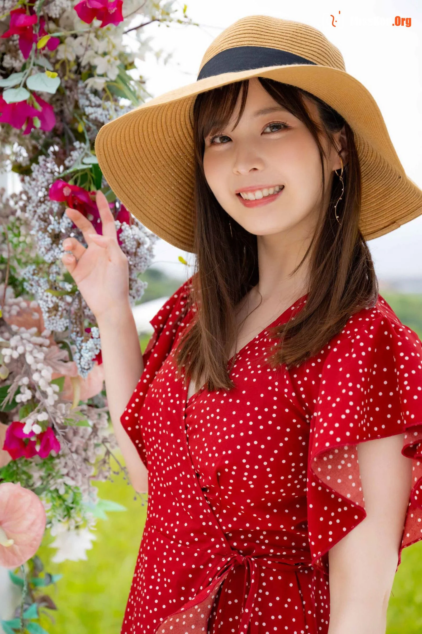 Kuno Hinano: Give me a hug? - Photo 8