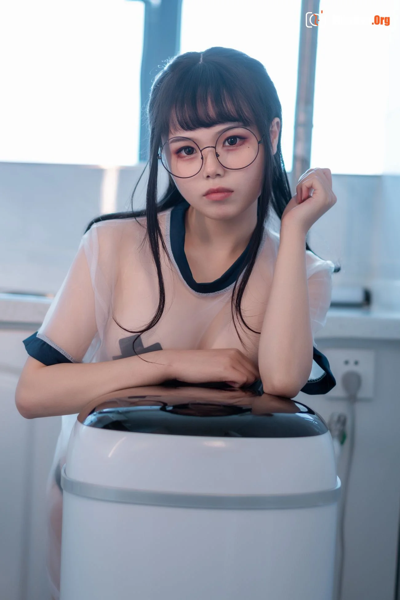Kyouko July: Yogurt glasses girl - Photo 2