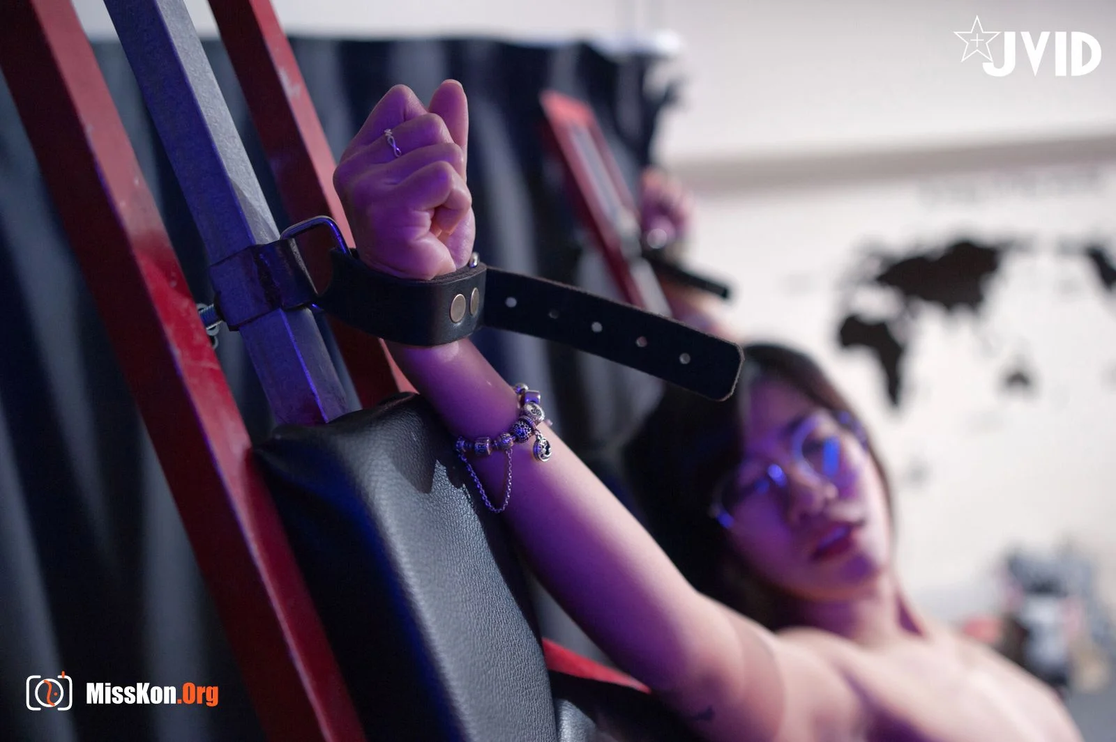 Language pupil: Whole body immobilization of restraints - Photo 13