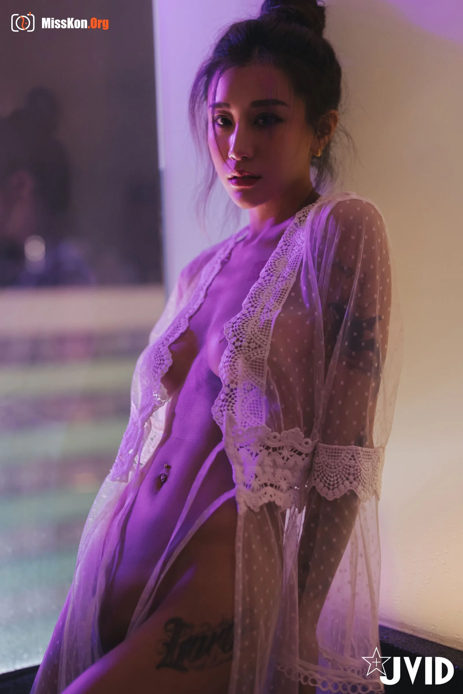 Lara Fan: Fun and sexy - Photo 2