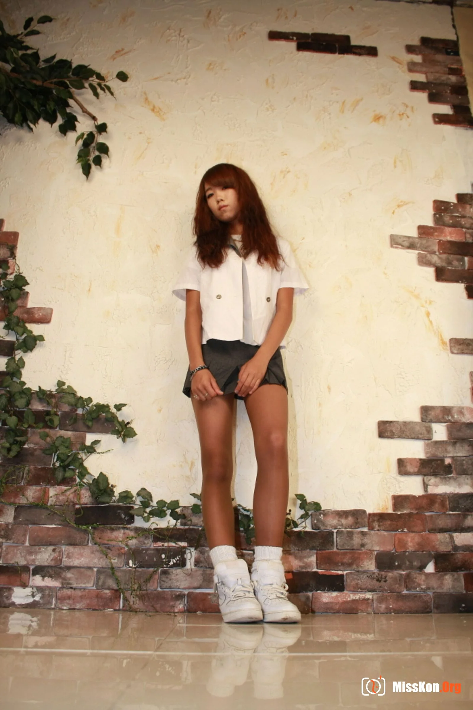 Large-scale leak of nude photos in Korean entertainment industry P37 - Photo 10