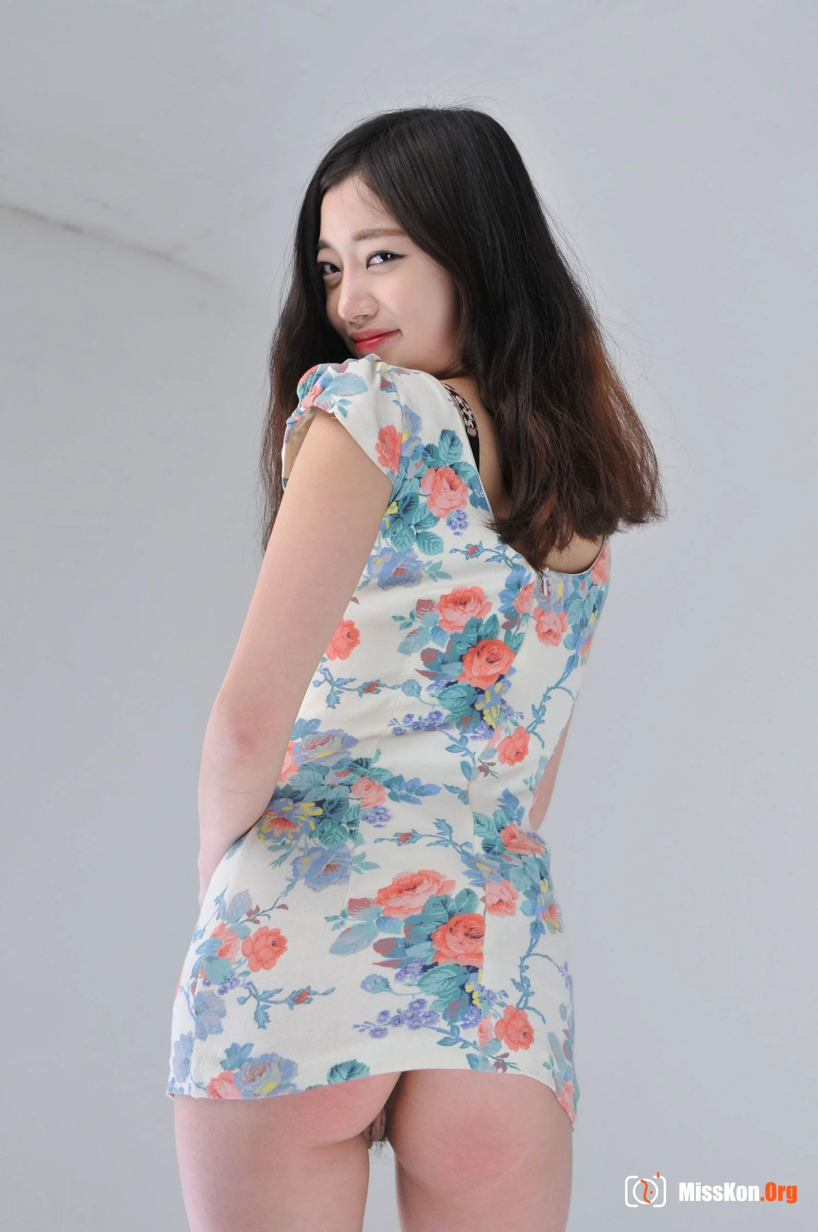 Large-scale leak of nude photos in Korean entertainment industry P47 - Photo 14