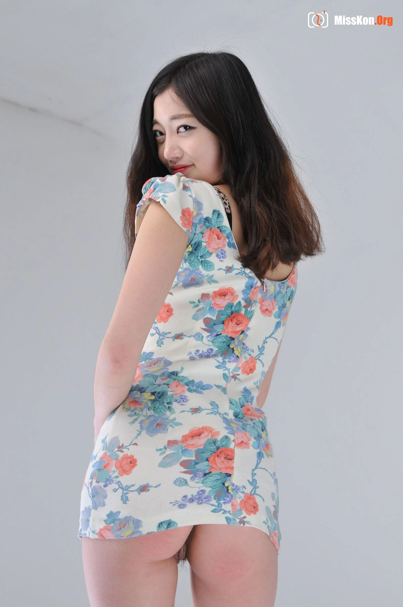 Large-scale leak of nude photos in Korean entertainment industry P47 - Photo 15