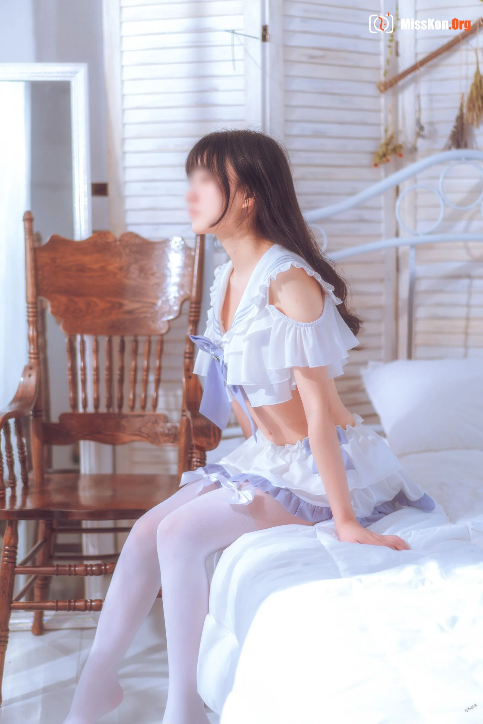 Late summer: Alice in Wonderland set two - Photo 11