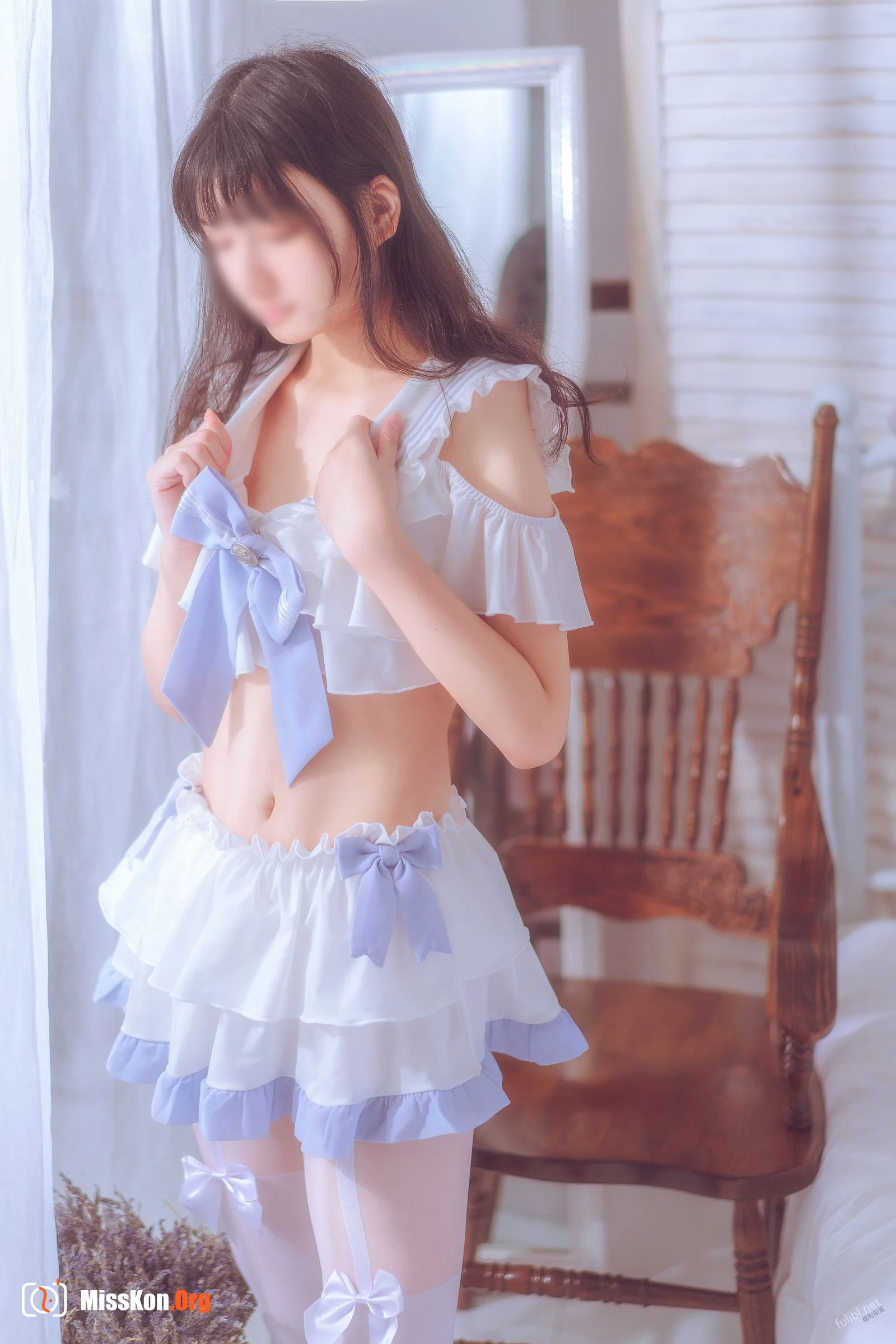 Late summer: Alice in Wonderland set two - Photo 9