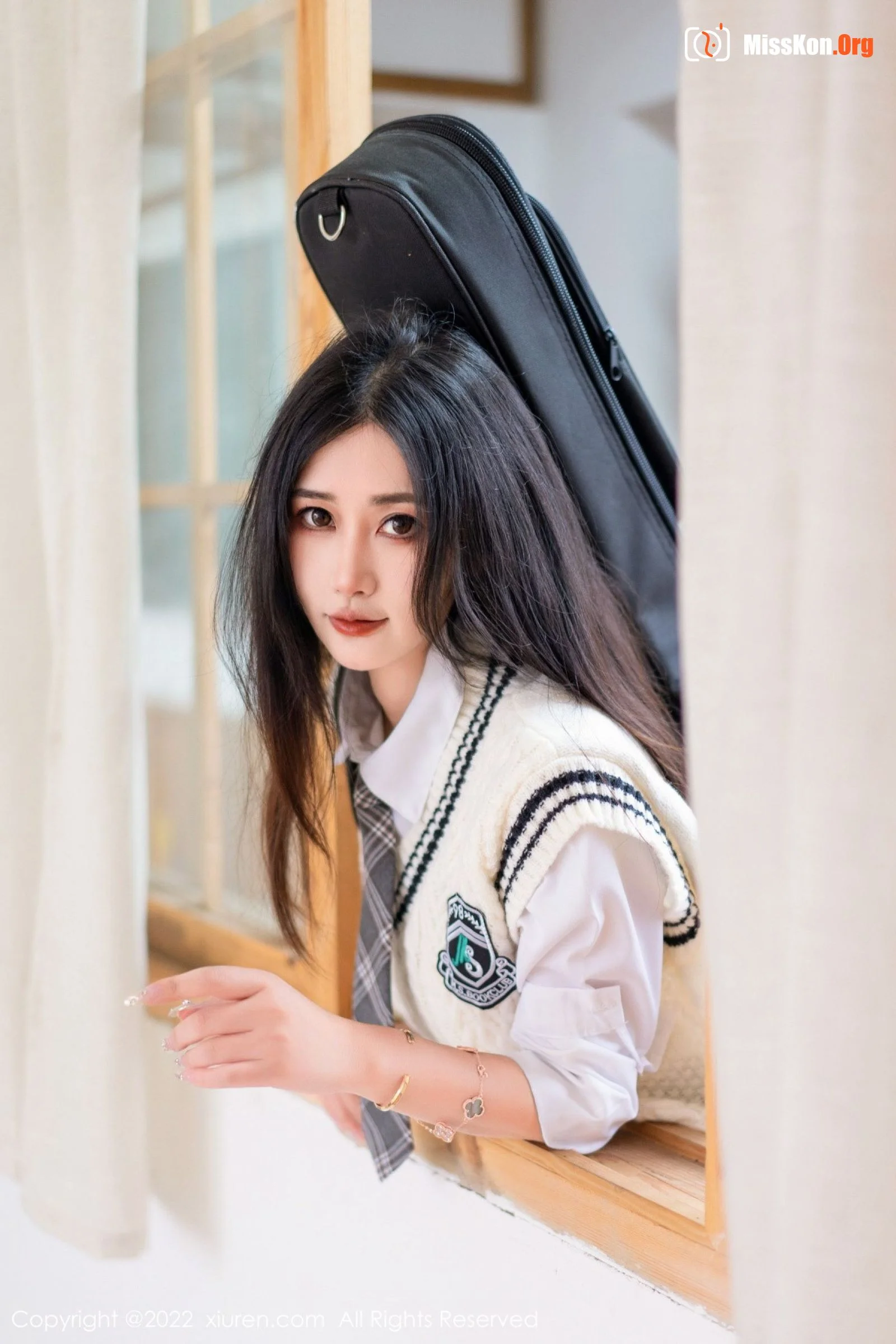Laura ajiao - Photo 15