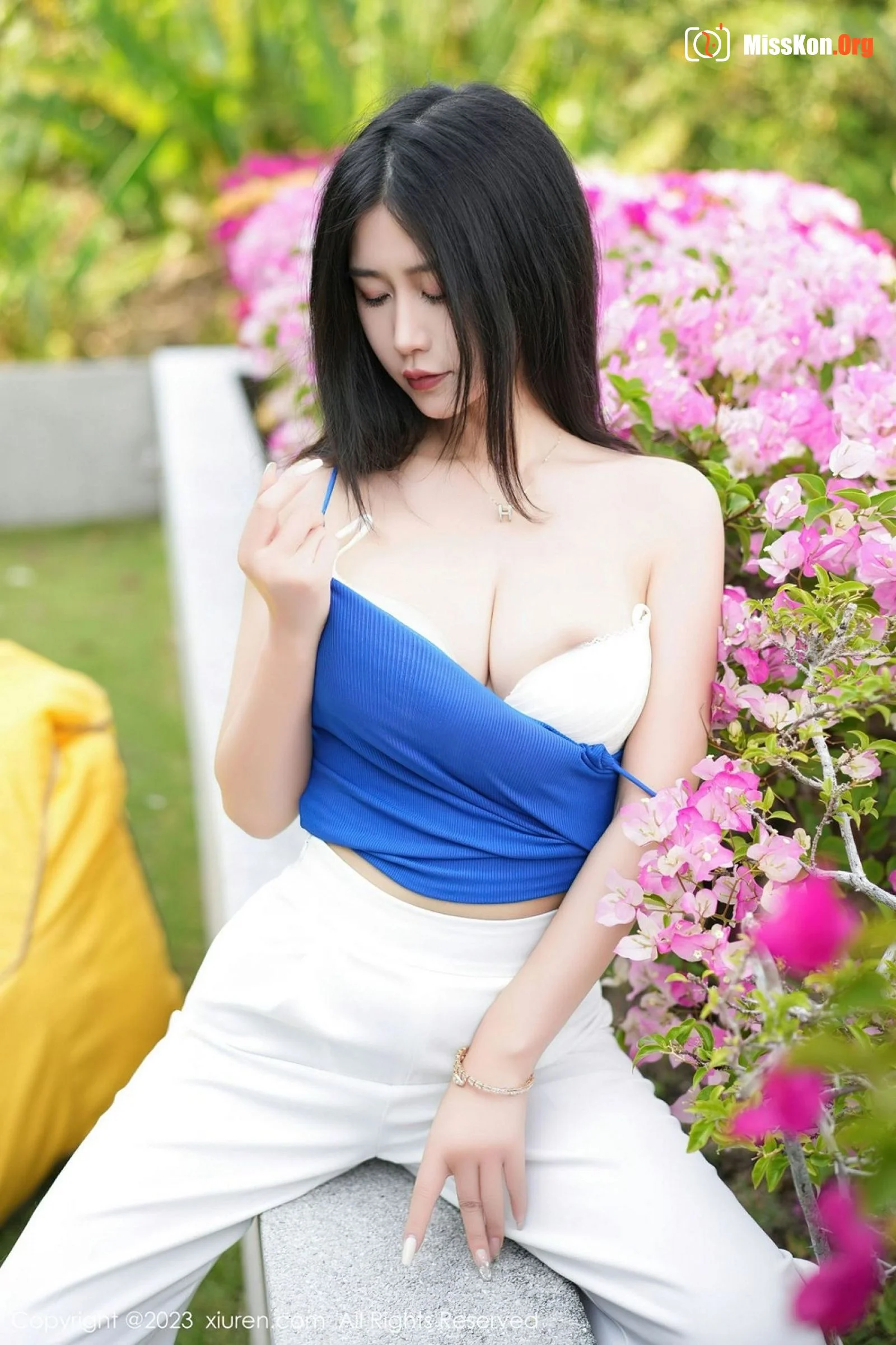 Laura ajiao - Photo 17