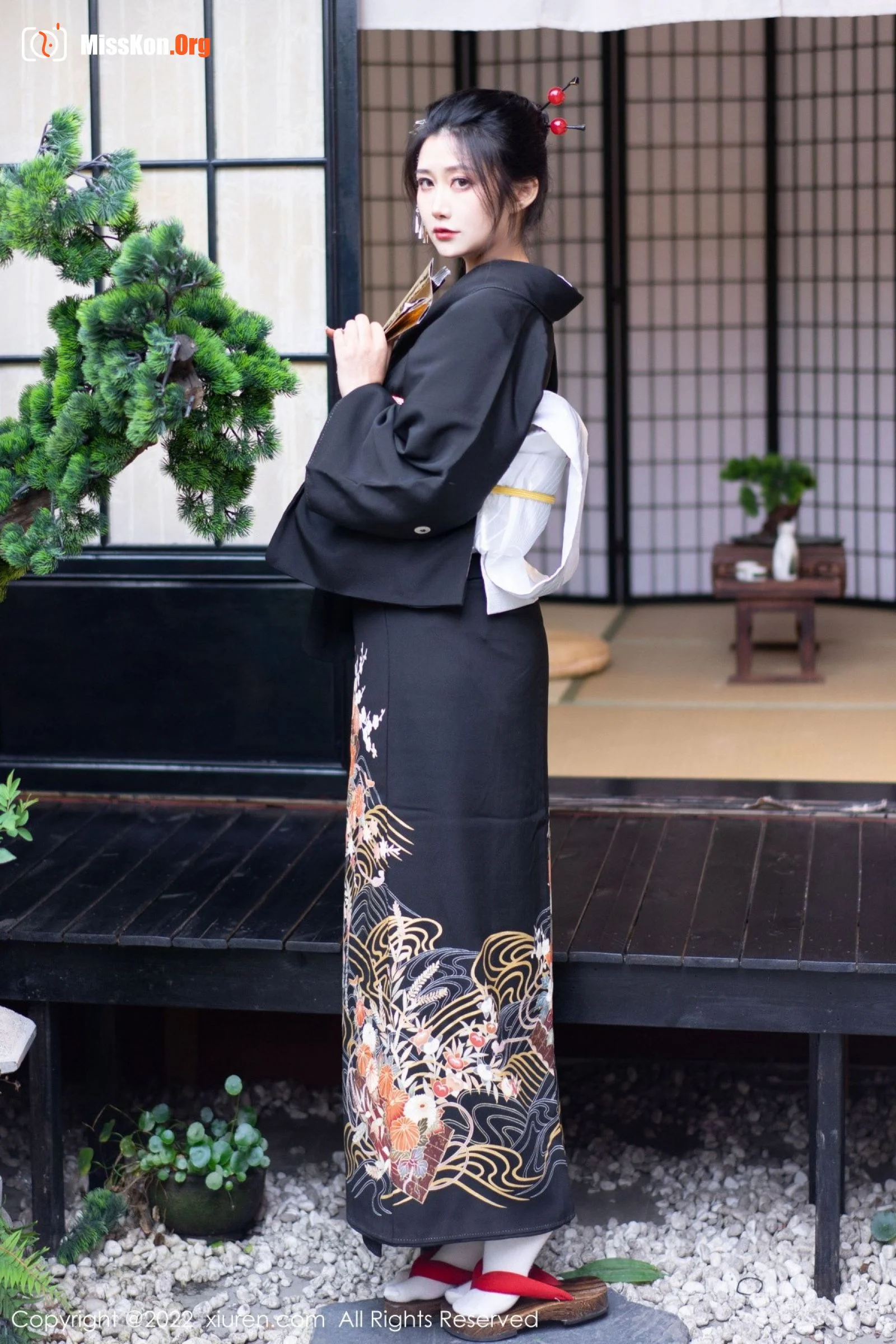 Laura ajiao - Photo 2