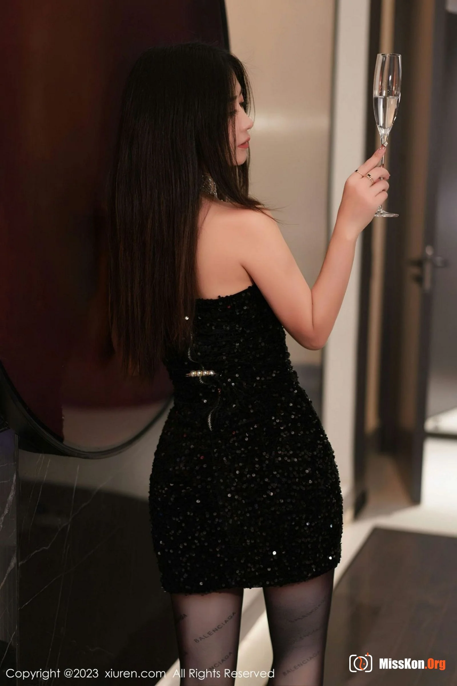 Laura ajiao - Photo 2