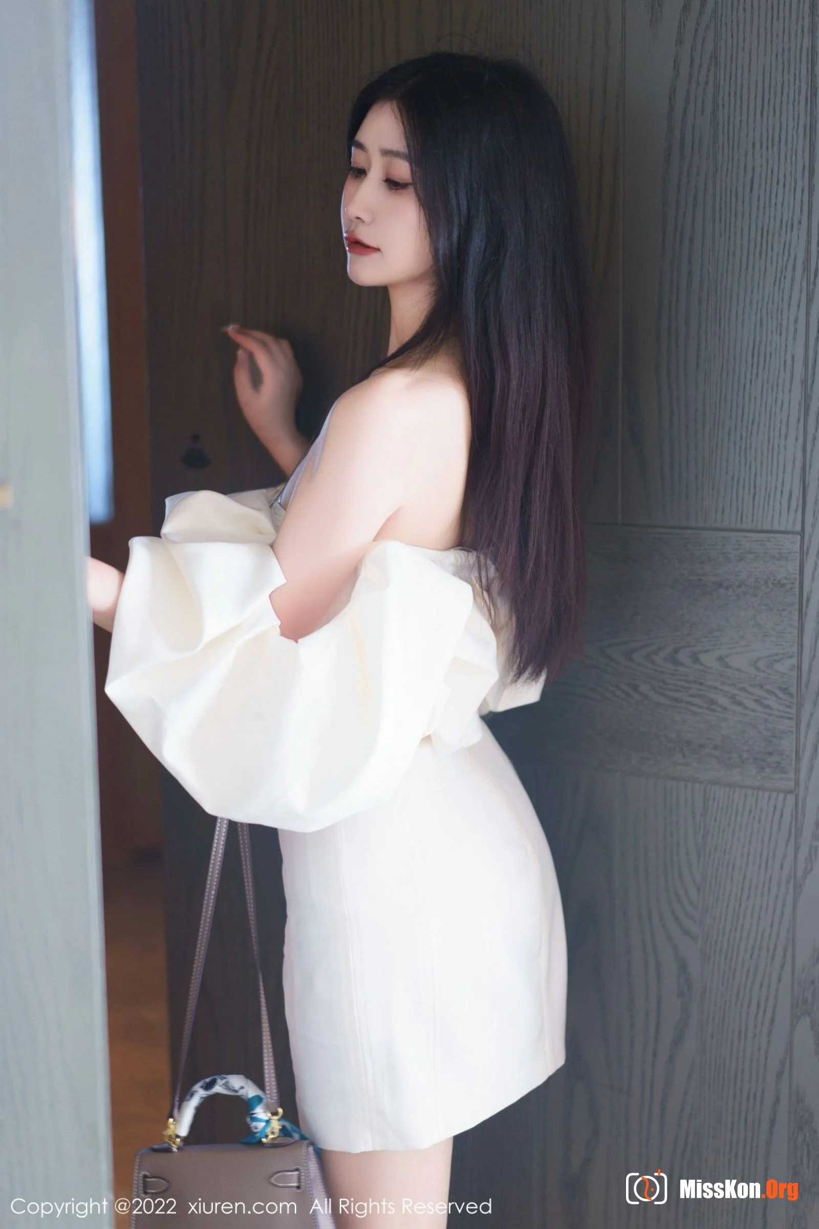 Laura ajiao - Photo 3