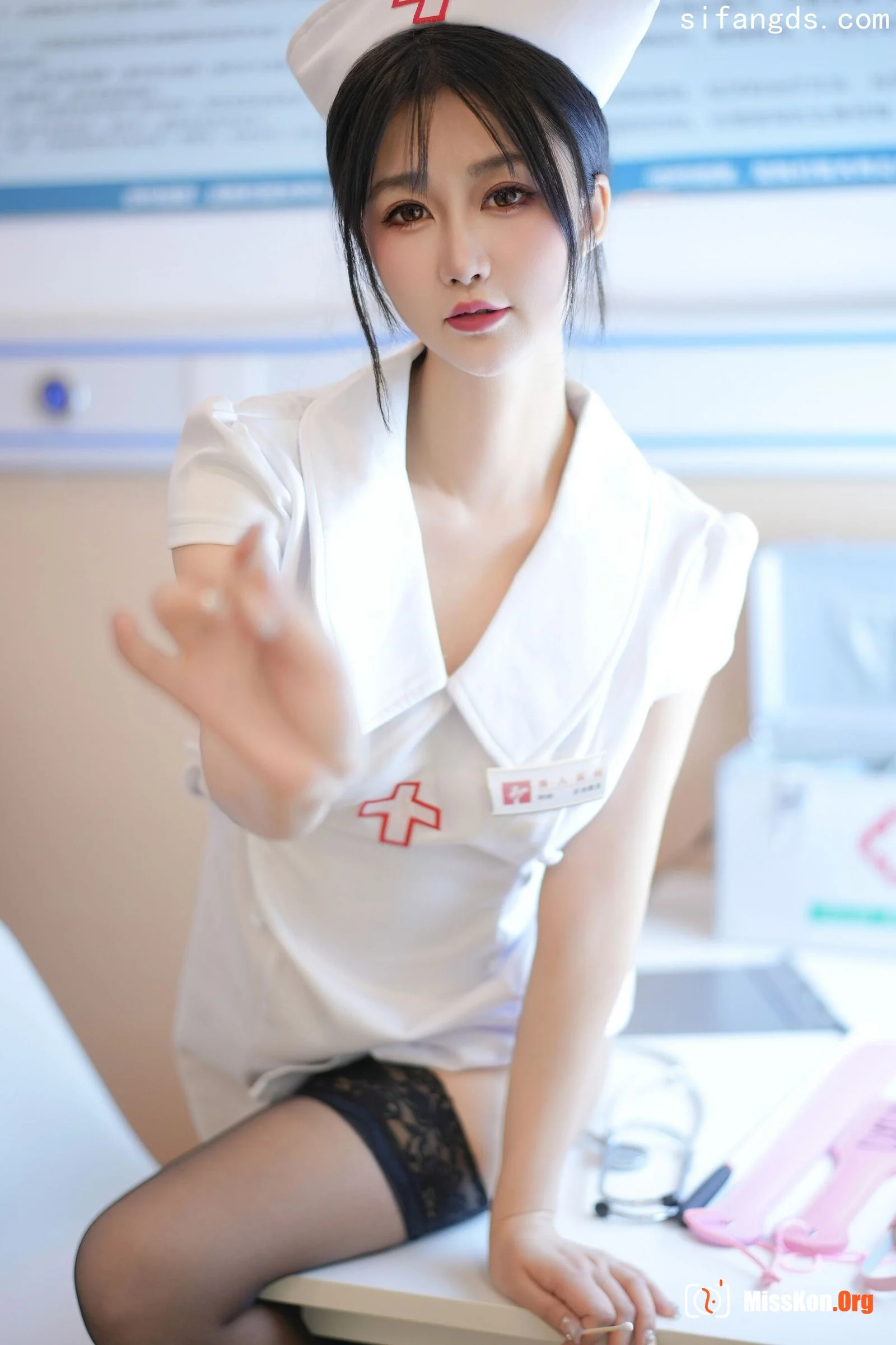 Laura ajiao: Private purchase outflow - Photo 8