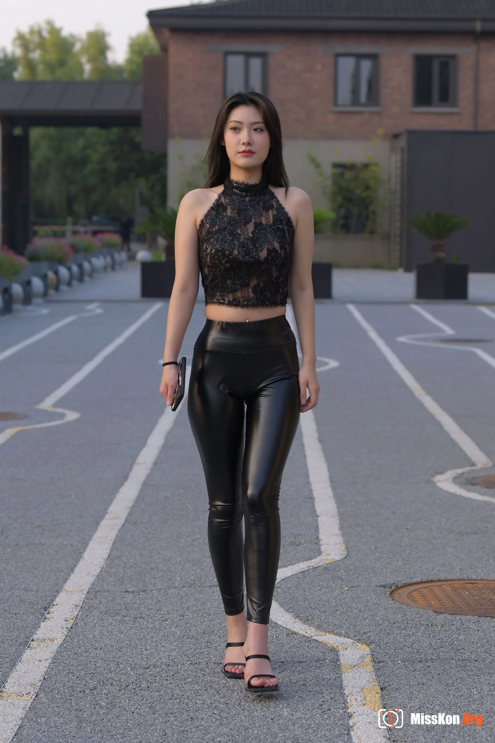 Leather pants · Morning light (Magic Mirror Street Photography: A moose) - Photo 10