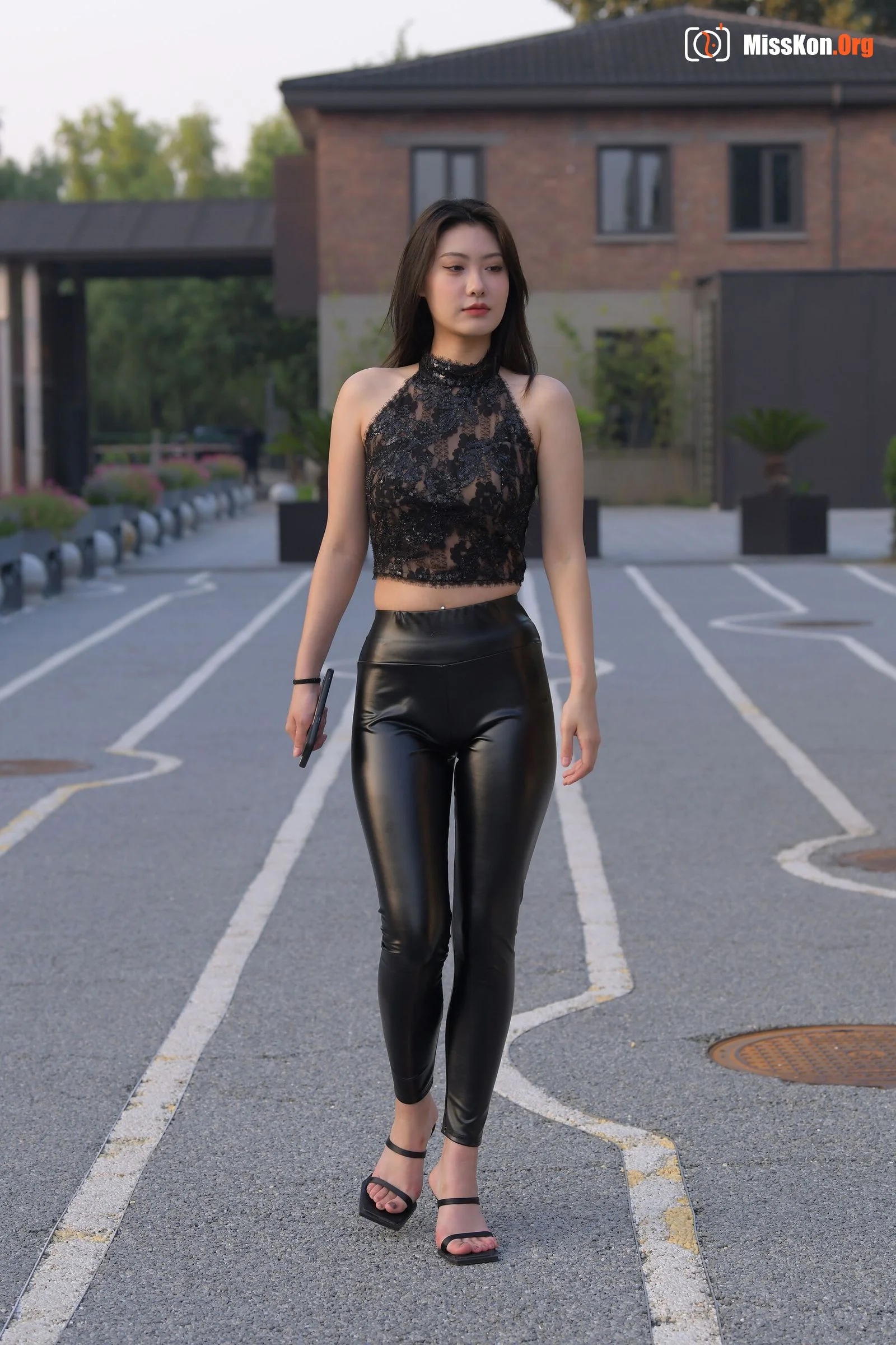Leather pants · Morning light (Magic Mirror Street Photography: A moose) - Photo 13