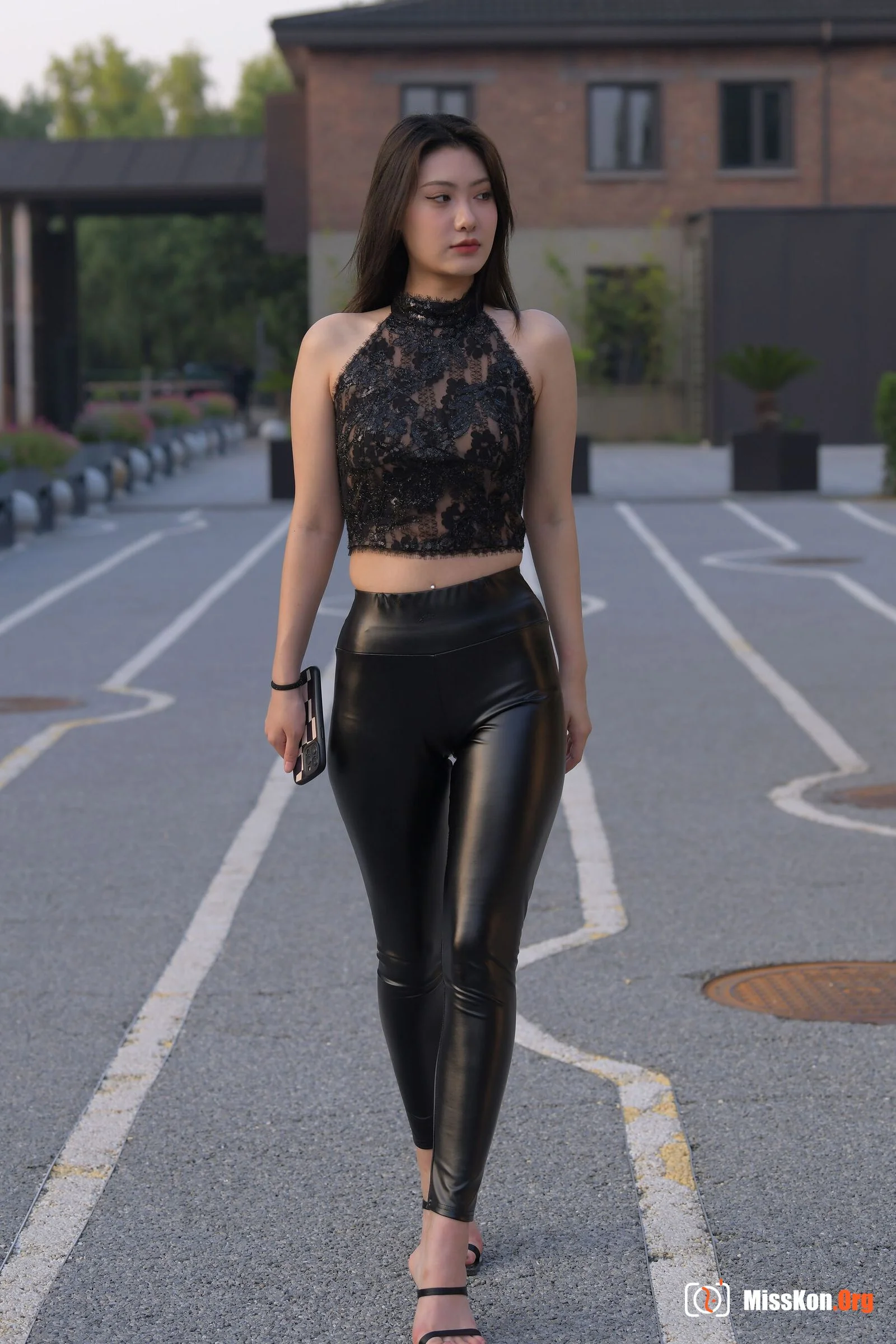 Leather pants · Morning light (Magic Mirror Street Photography: A moose) - Photo 17