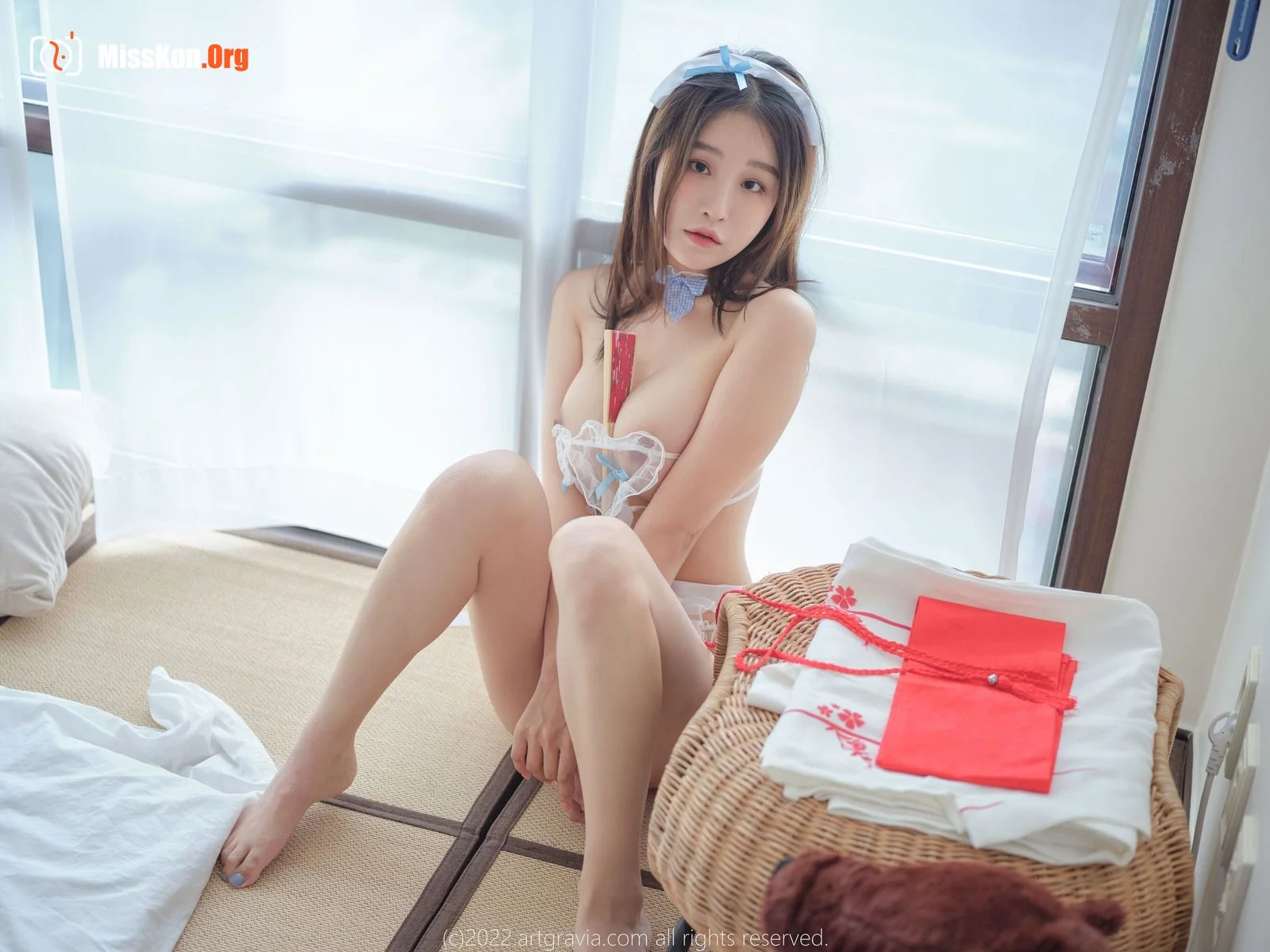 Lee Seol - Photo 36