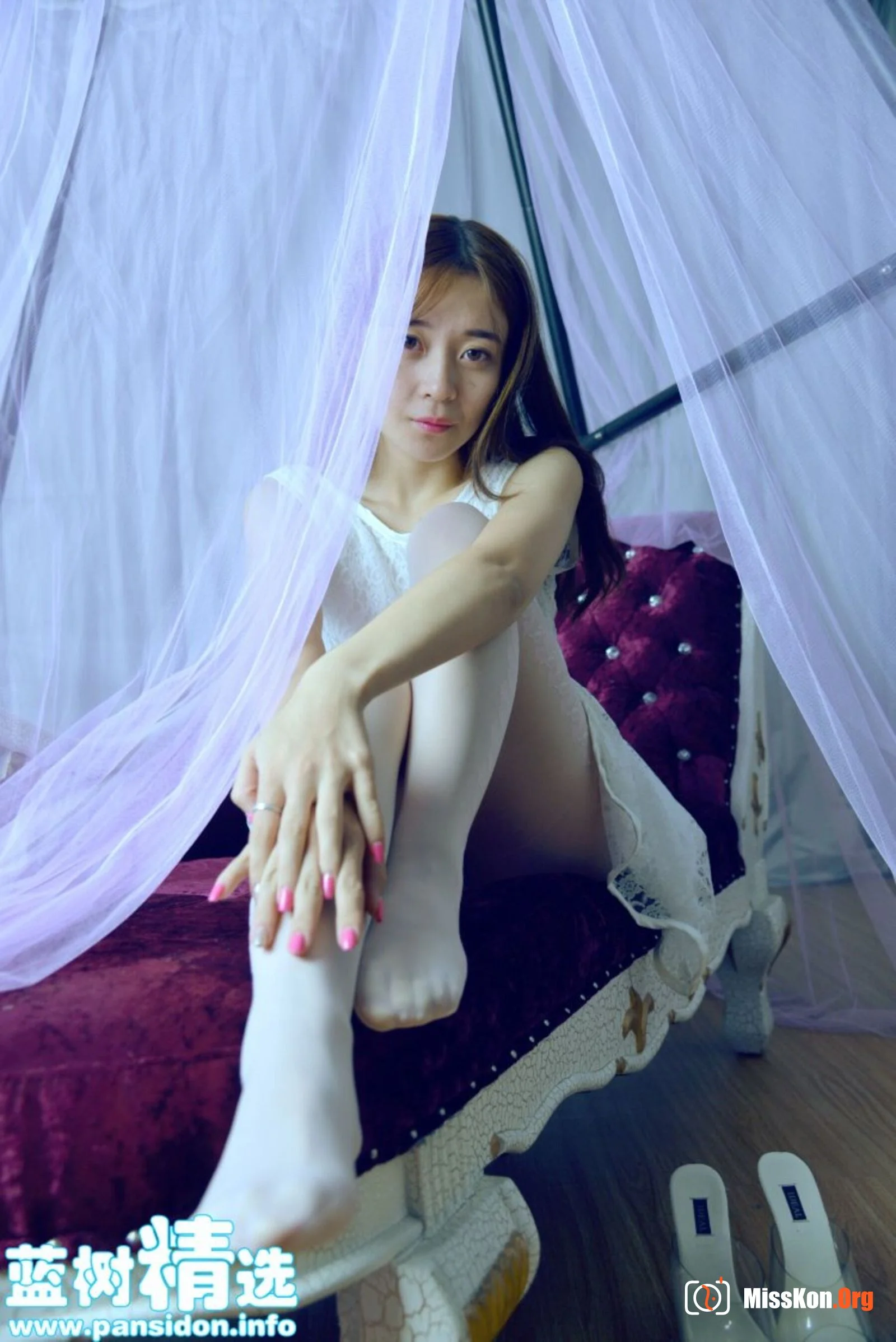 Lei Lei - Photo 26