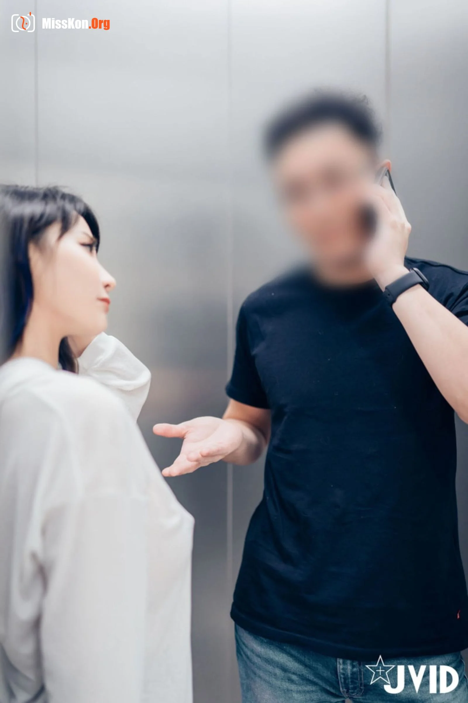 Lele (Jvid): Elevator emergency stop climax - Photo 45